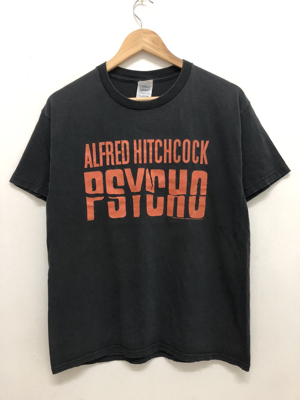 Delta × Vintage RARE 🔥 PSYCHO BY LEGENDARY ALFRED HITCHCOCK 🇺🇸 HORROR MOVIE Size US M / EU 48-50 / 2 - 1 Thumbnail