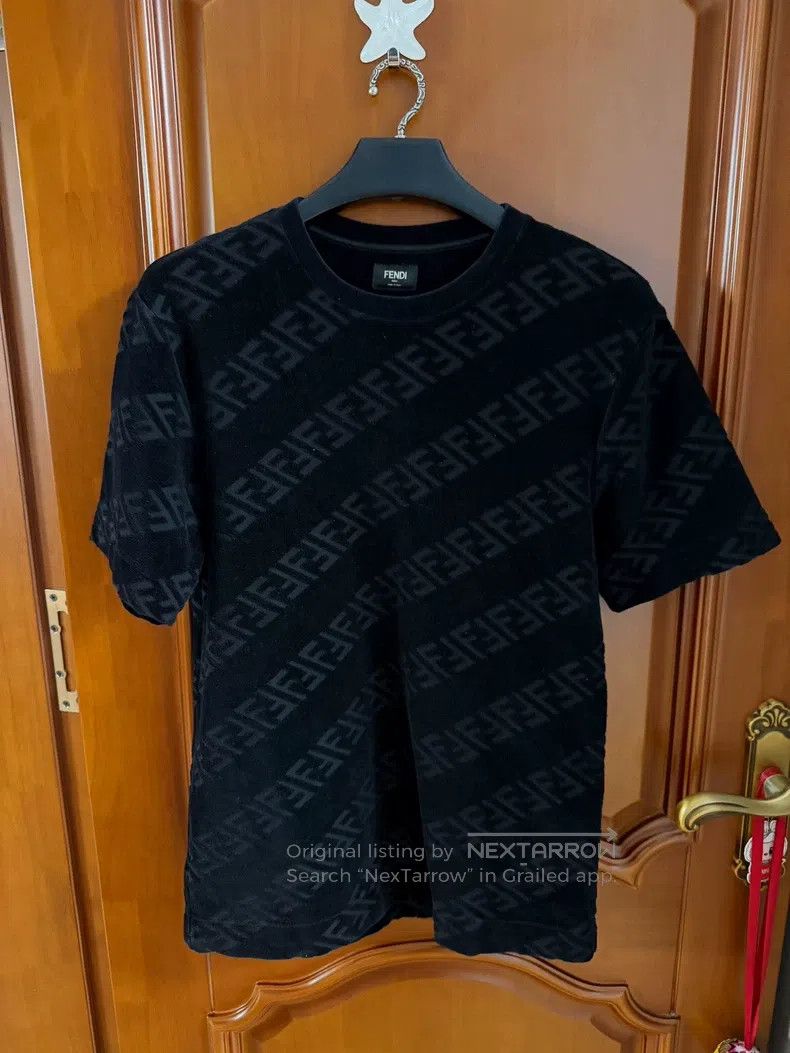 Fendi Black Logo Printed Short Sleeve T-Shirt