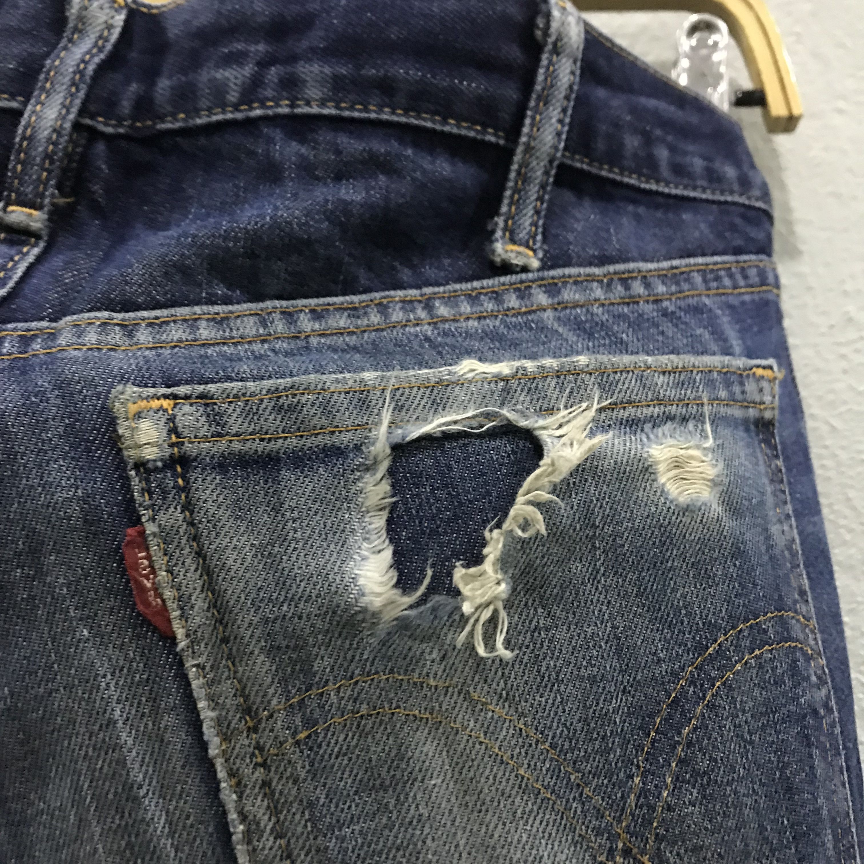 Levi's Vintage Levis 606 Slim Tapered Distressed Whiskered Faded Size US 29 - 12 Thumbnail