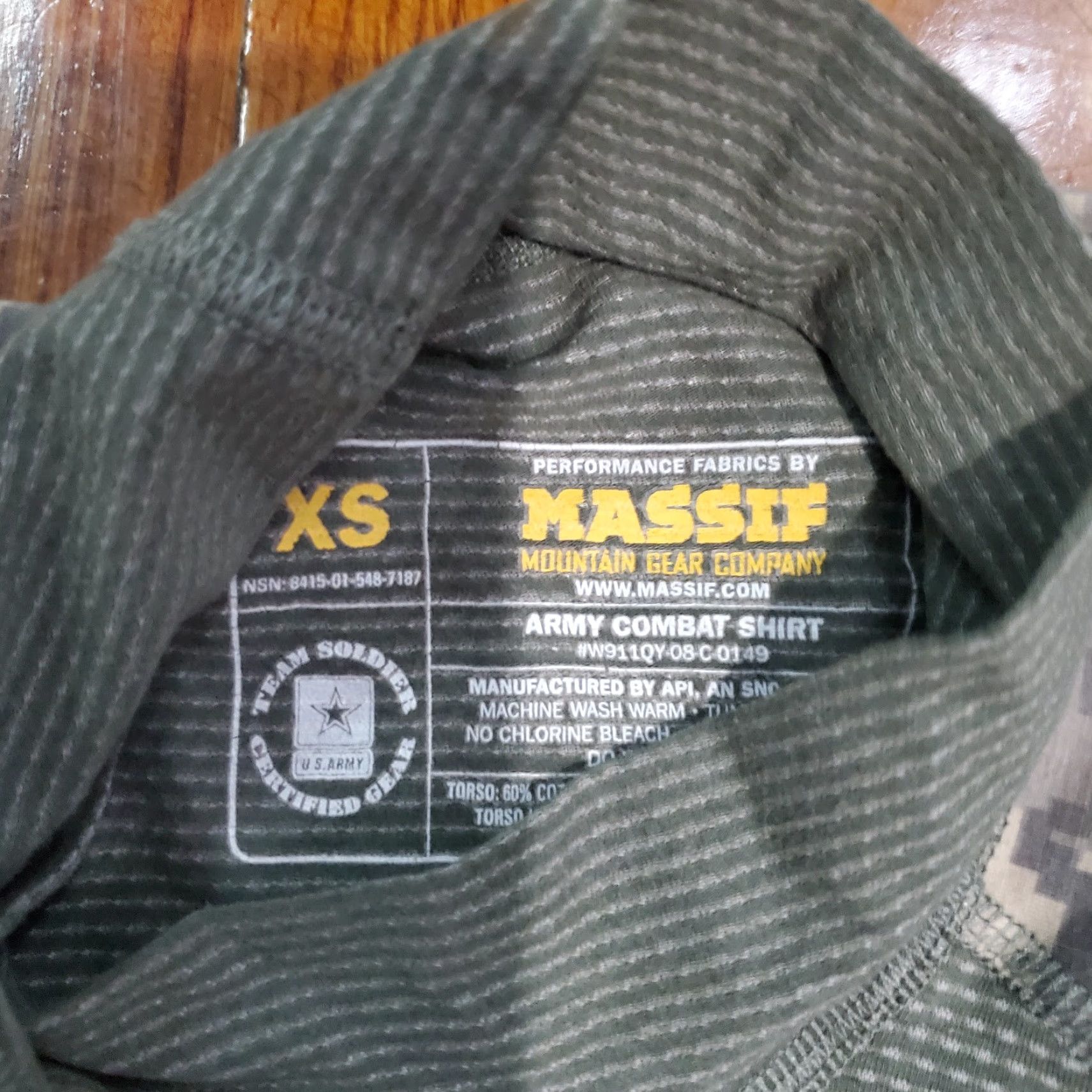 Vintage **US Army Massif Combat Shirt Size XS Digital Camo** User: **Massif US Army Combat Shirt Size XS Digital Camo** Size US XS / EU 42 / 0 - 5 Thumbnail
