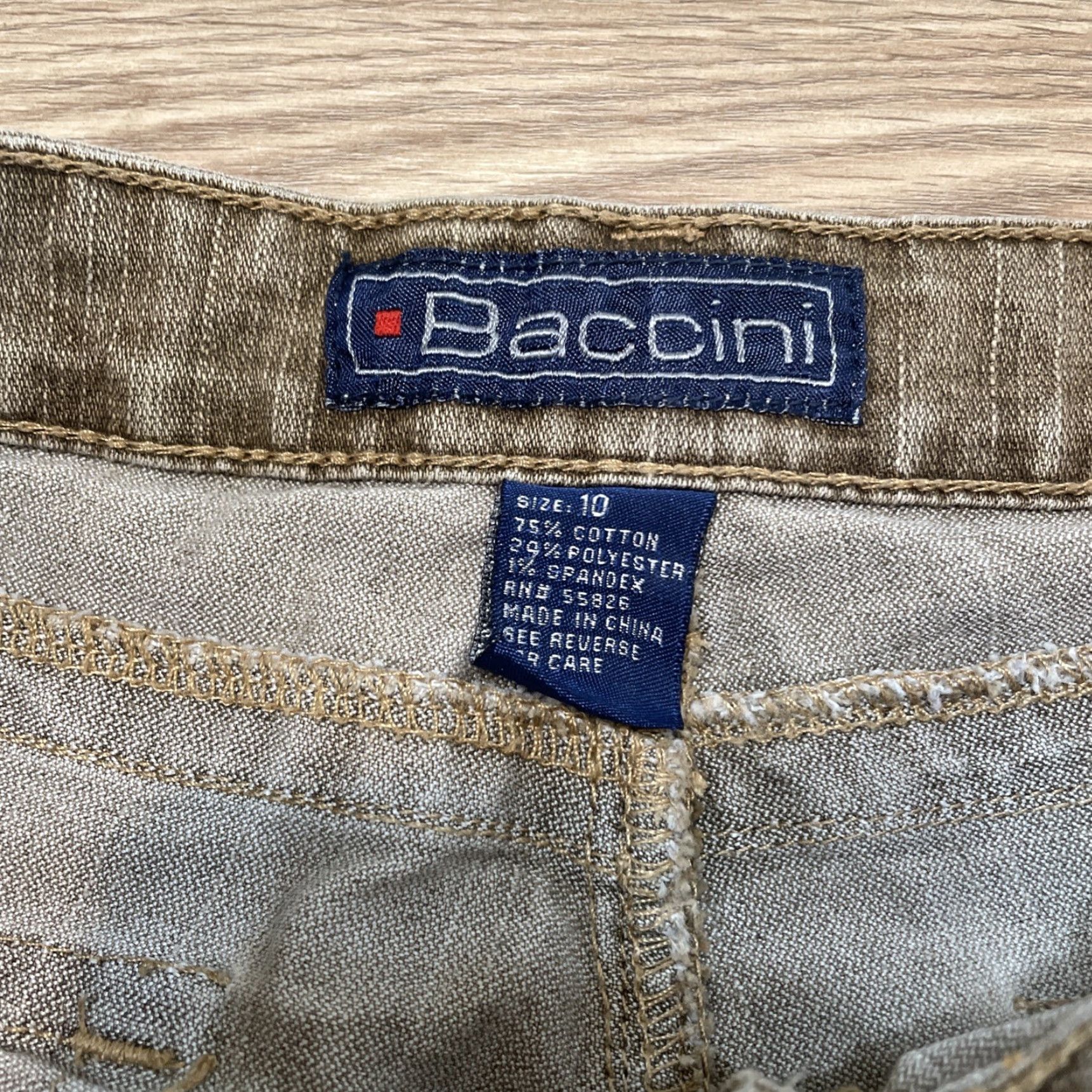 Vintage VINTAGE Baccini Women's Jeans Straight Leg Size 10 Brown Pockets Size 32" / US 10 / IT 46 - 2 Thumbnail