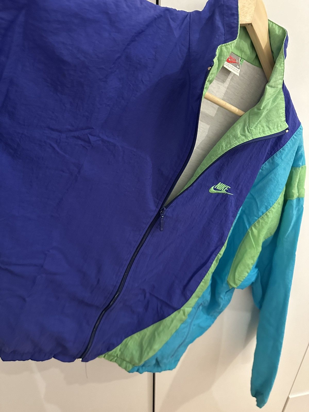 Nike Nike Jacket Windbreaker Size M Vintage Jacke Retro Size US M / EU 48-50 / 2 - 6 Thumbnail