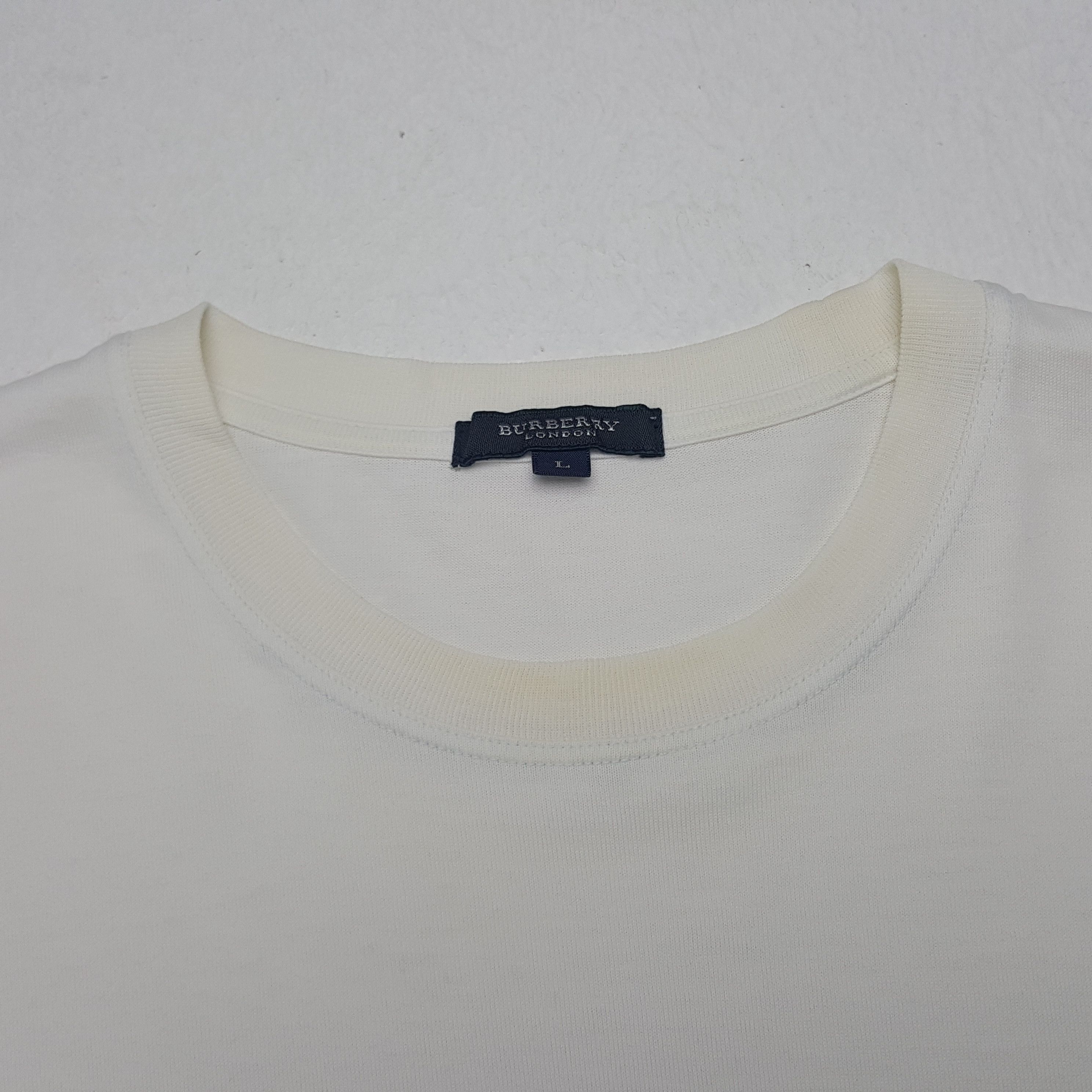 Burberry × Vintage Vintage Burberry London Luxury Brand Tshirt Size US L / EU 52-54 / 3 - 4 Thumbnail