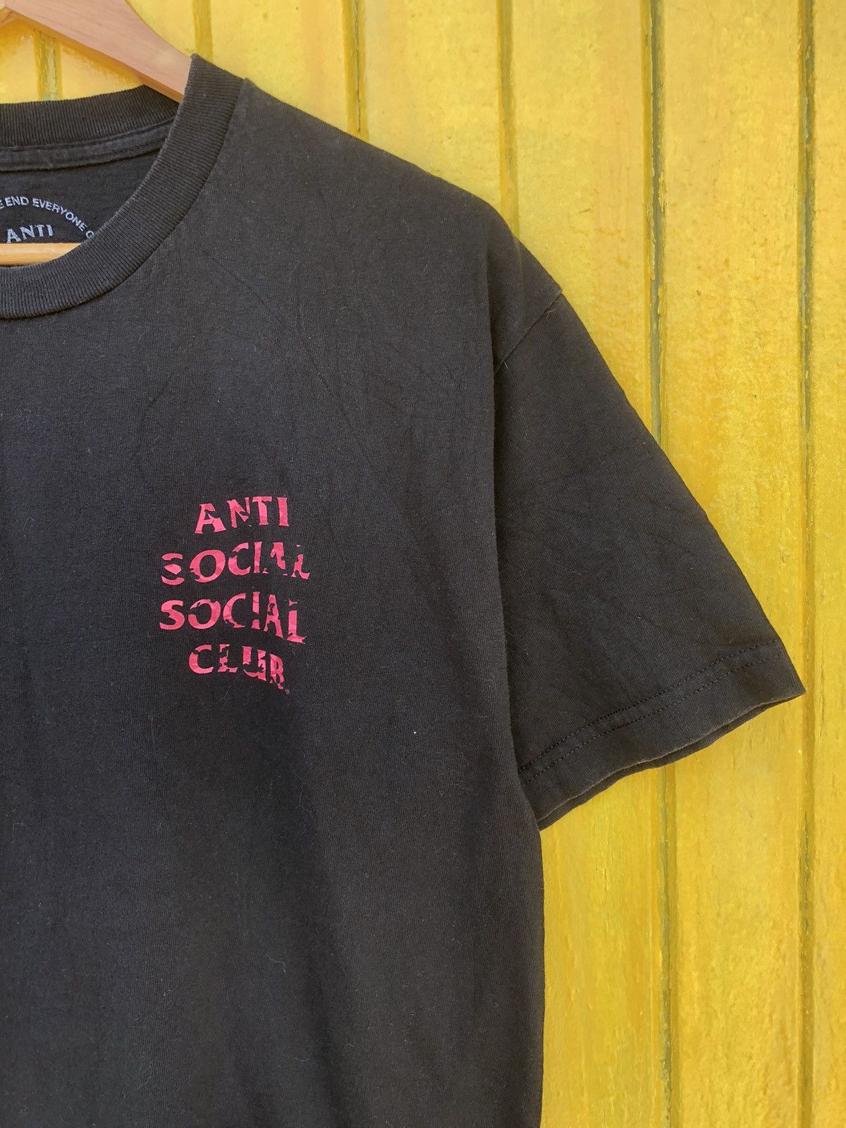 Anti Social Social Club × Japanese Brand Anti Social Social Club Pink Camo Logo Backhit Tee Size US L / EU 52-54 / 3 - 7 Thumbnail