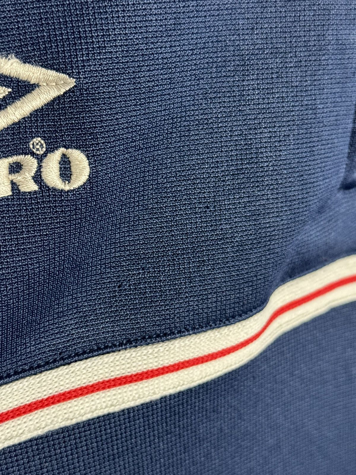 Umbro Vintage England National Team Training Football Jersey Shirt Size US L / EU 52-54 / 3 - 7 Thumbnail