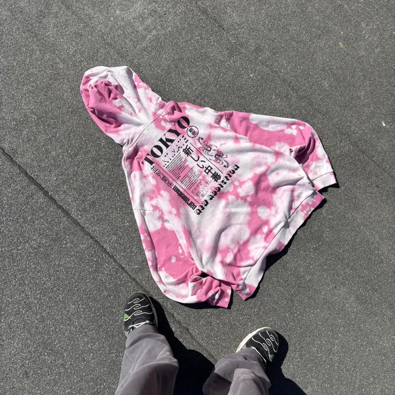 Japanese Brand × Vintage Vintage y2k bleach tie dye boxy graphic hoodie Size US M / EU 48-50 / 2 - 7 Thumbnail