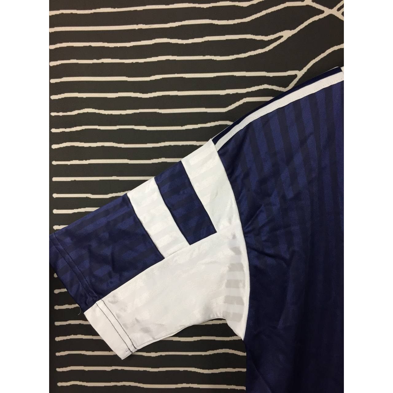 Adidas × Vintage Vtg 90s Adidas V-Neck Made In Usa Jersey Size US L / EU 52-54 / 3 - 4 Thumbnail