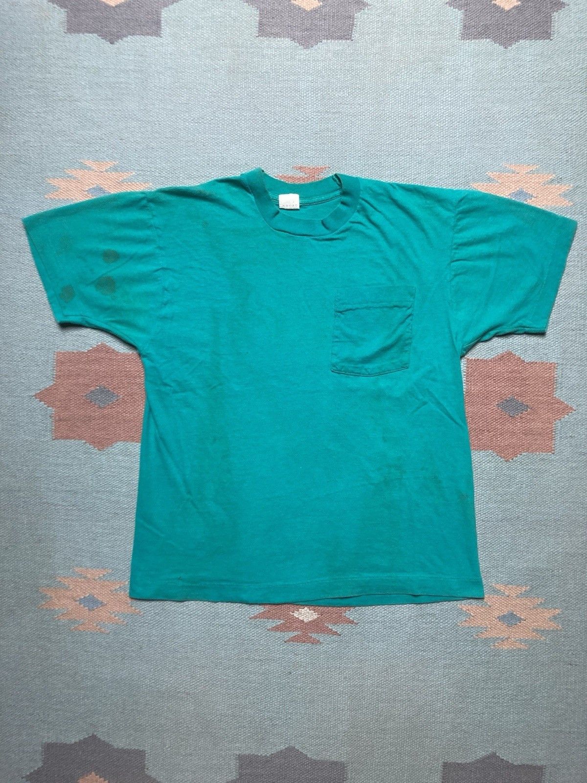 Fruit Of The Loom × Vintage Vtg 80s pocket t shirt fruit of the loom blank soft cotton L Size US L / EU 52-54 / 3 - 1 Thumbnail