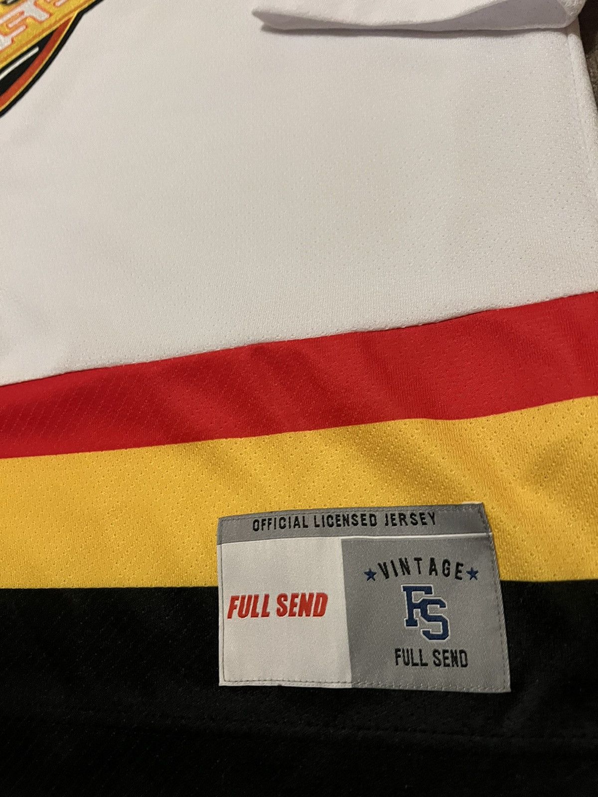 Full Send Full Send Nelk Boys Vancouver Canucks Hockey Jersey Size US L / EU 52-54 / 3 - 3 Thumbnail