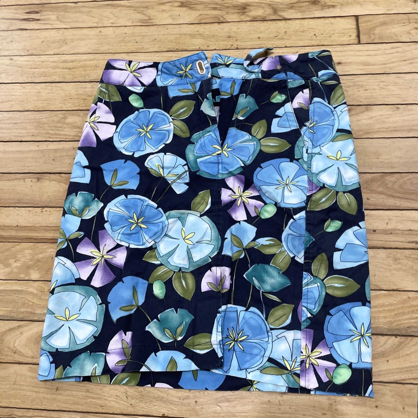 Talbots VINTAGE Talbots Skirt Hawaiian Floral Midi Cotton Canvas Belted Blue Green Black Women 2 Regular Summer Spring Womens Size 26" / US 2 / IT 38 - 4 Thumbnail