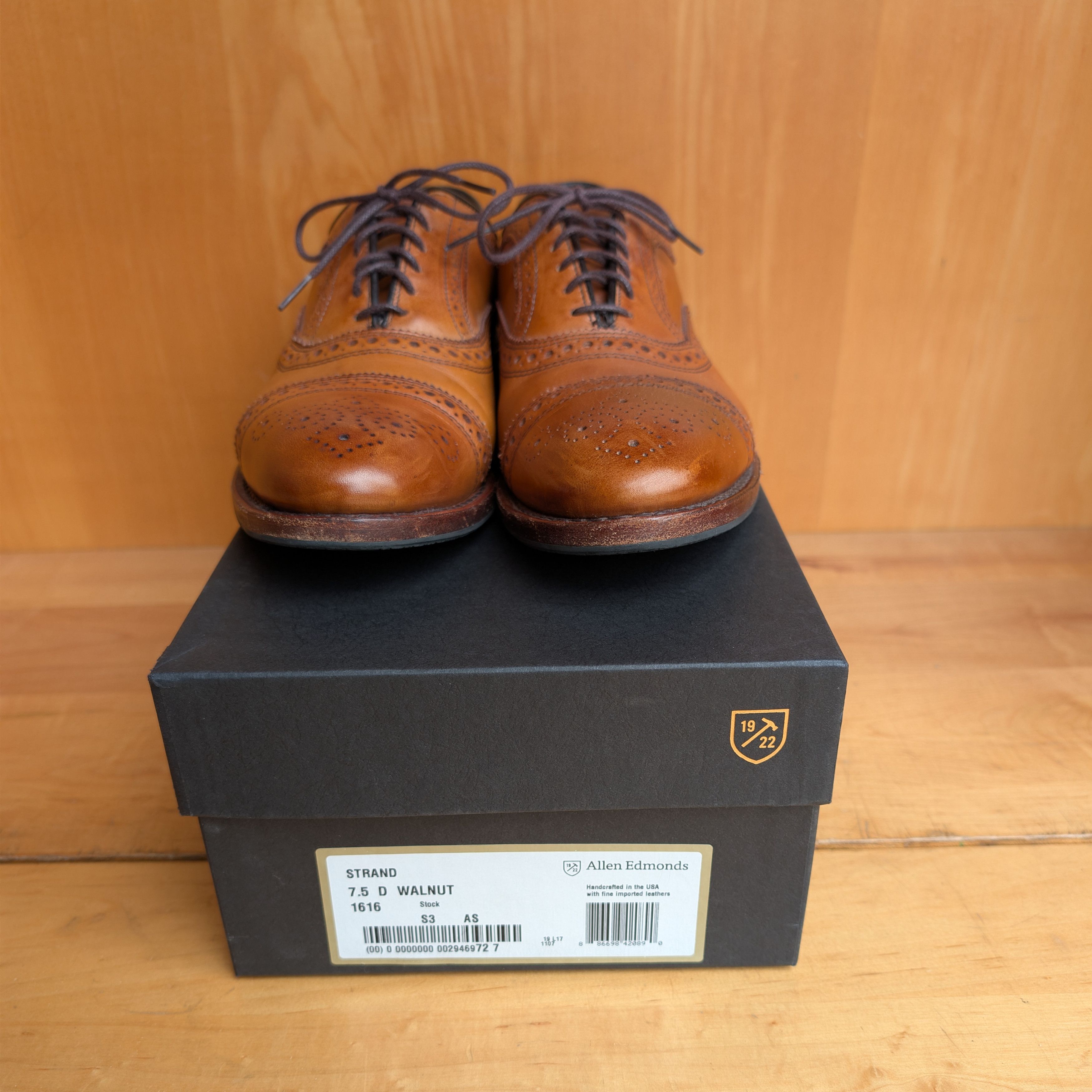 Allen Edmonds Allen Edmonds Strand Size US 7.5 / EU 40-41 - 2 Thumbnail