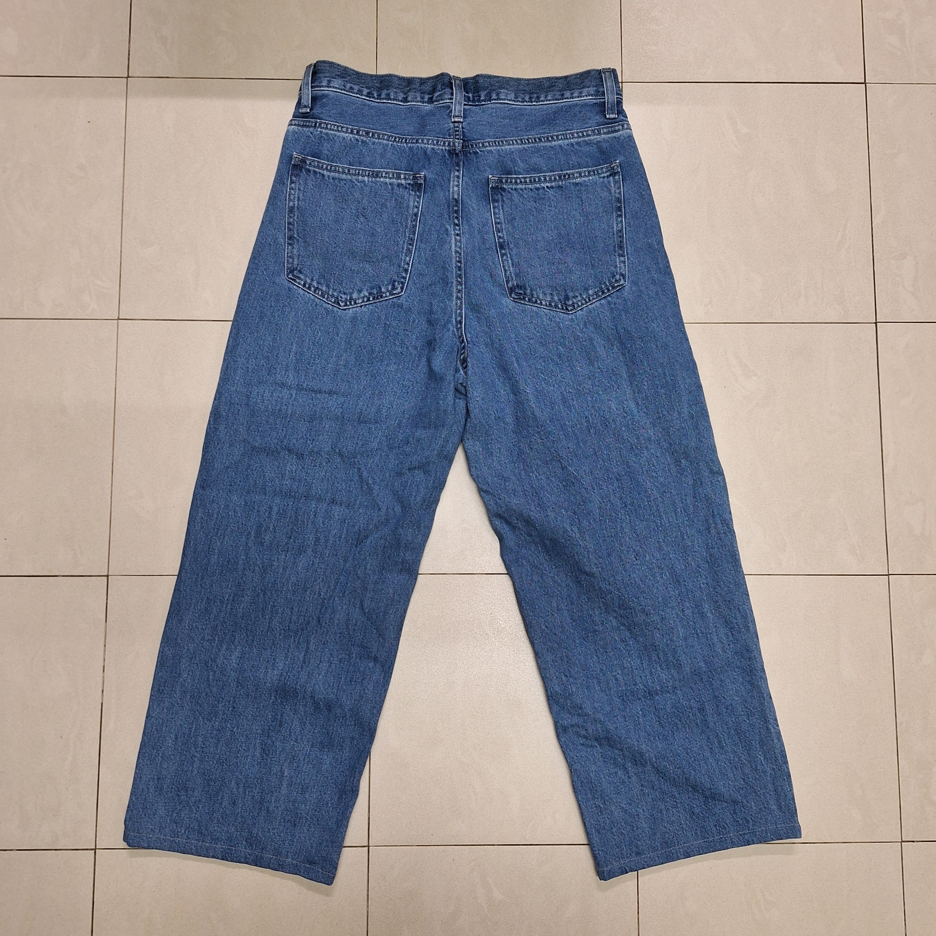 Uniqlo Uniqlo Wide/Baggy Jeans Size US 31 - 7 Thumbnail