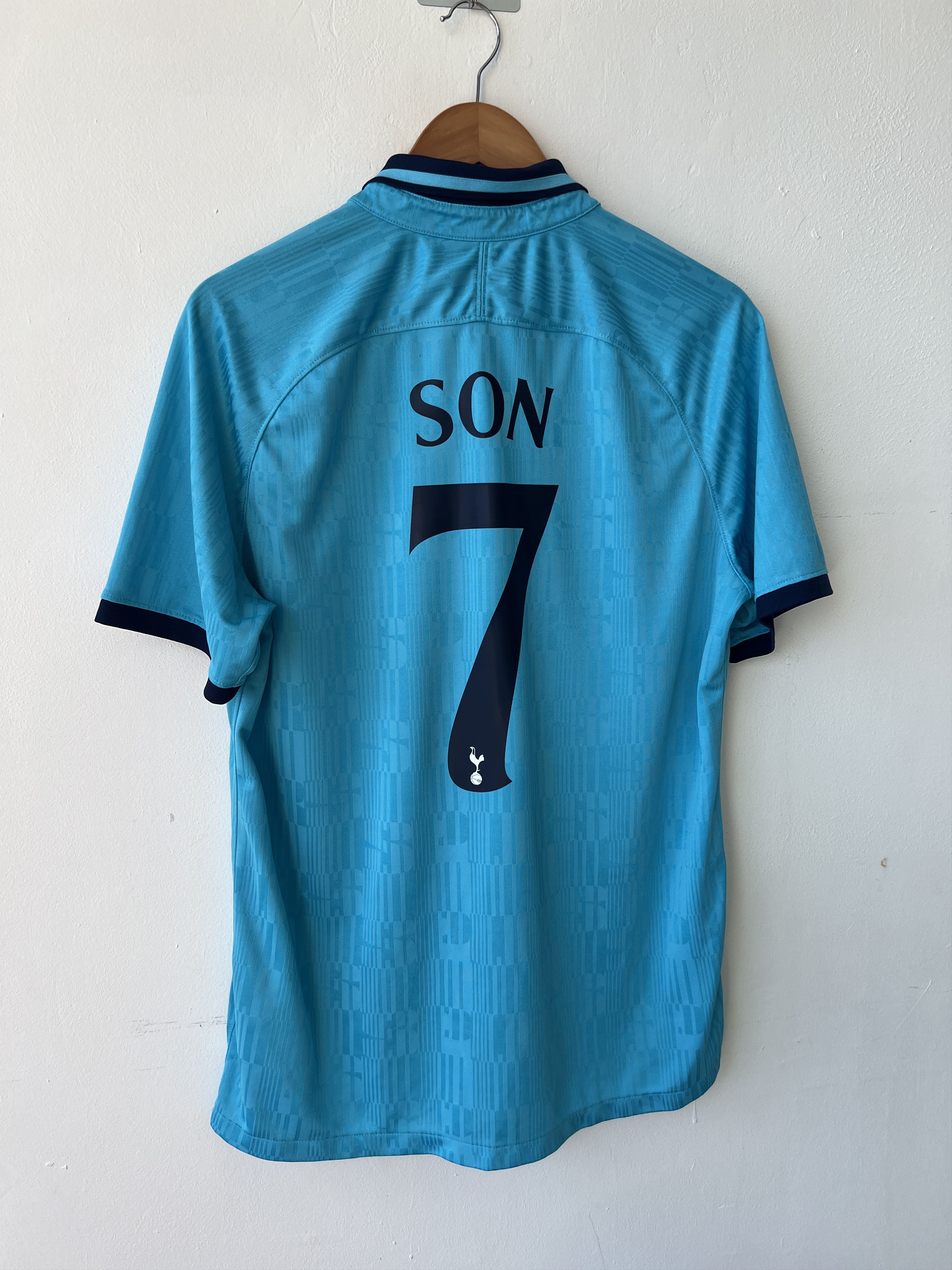 Nike (L) Tottenham Spurs 2019-20 Third Kit Son #7 Size US L / EU 52-54 / 3 - 9 Thumbnail