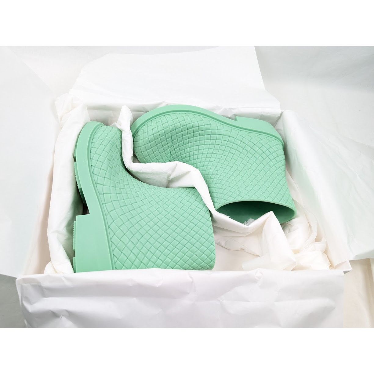 Bottega Veneta o1rshd1 Fireman Ankle Boots in Siren Size US 8 / EU 41 - 19 Thumbnail
