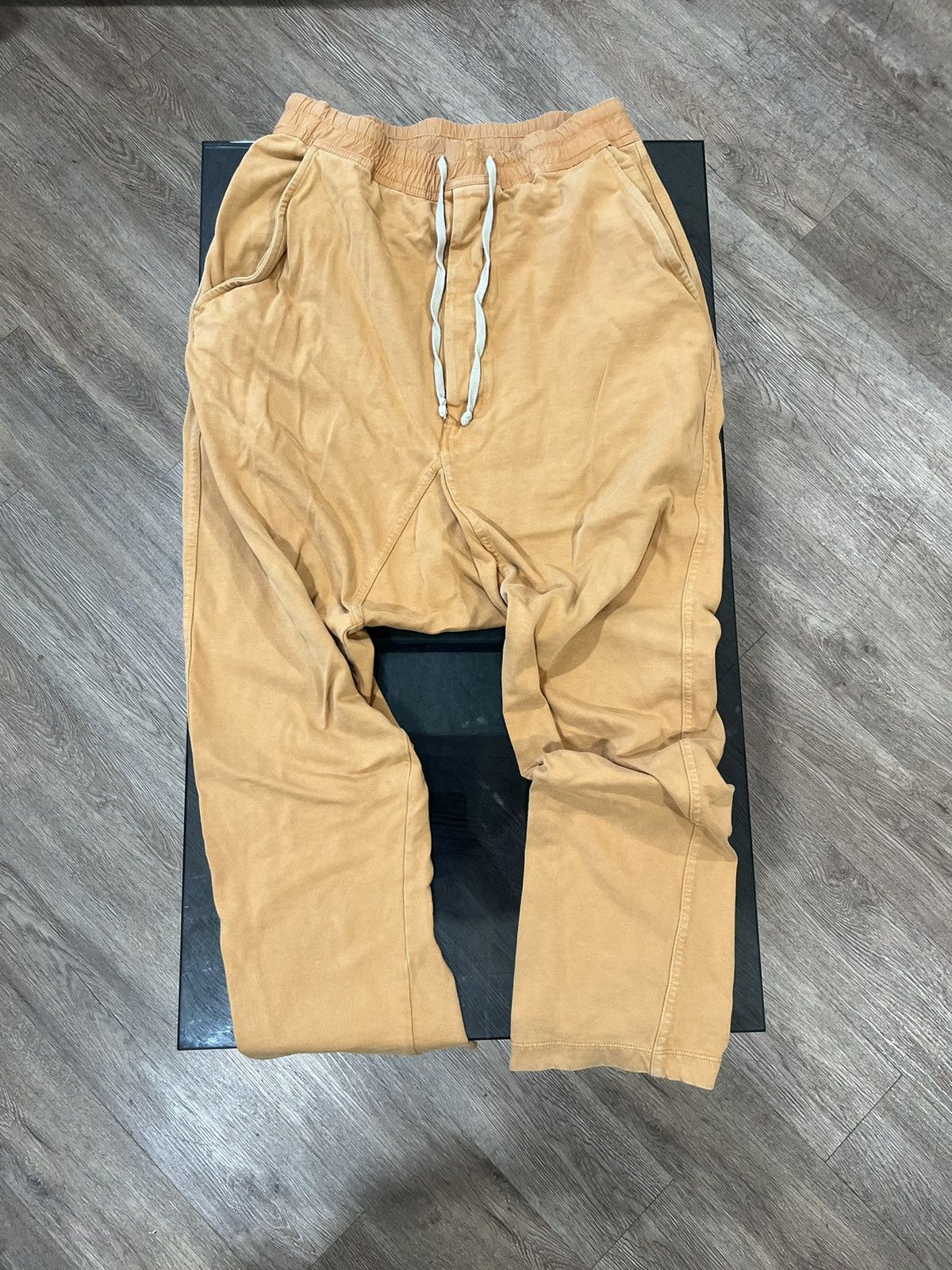 image of Rick Owens Drkshdw Sweats in Tangerine, Men's (Size 32)