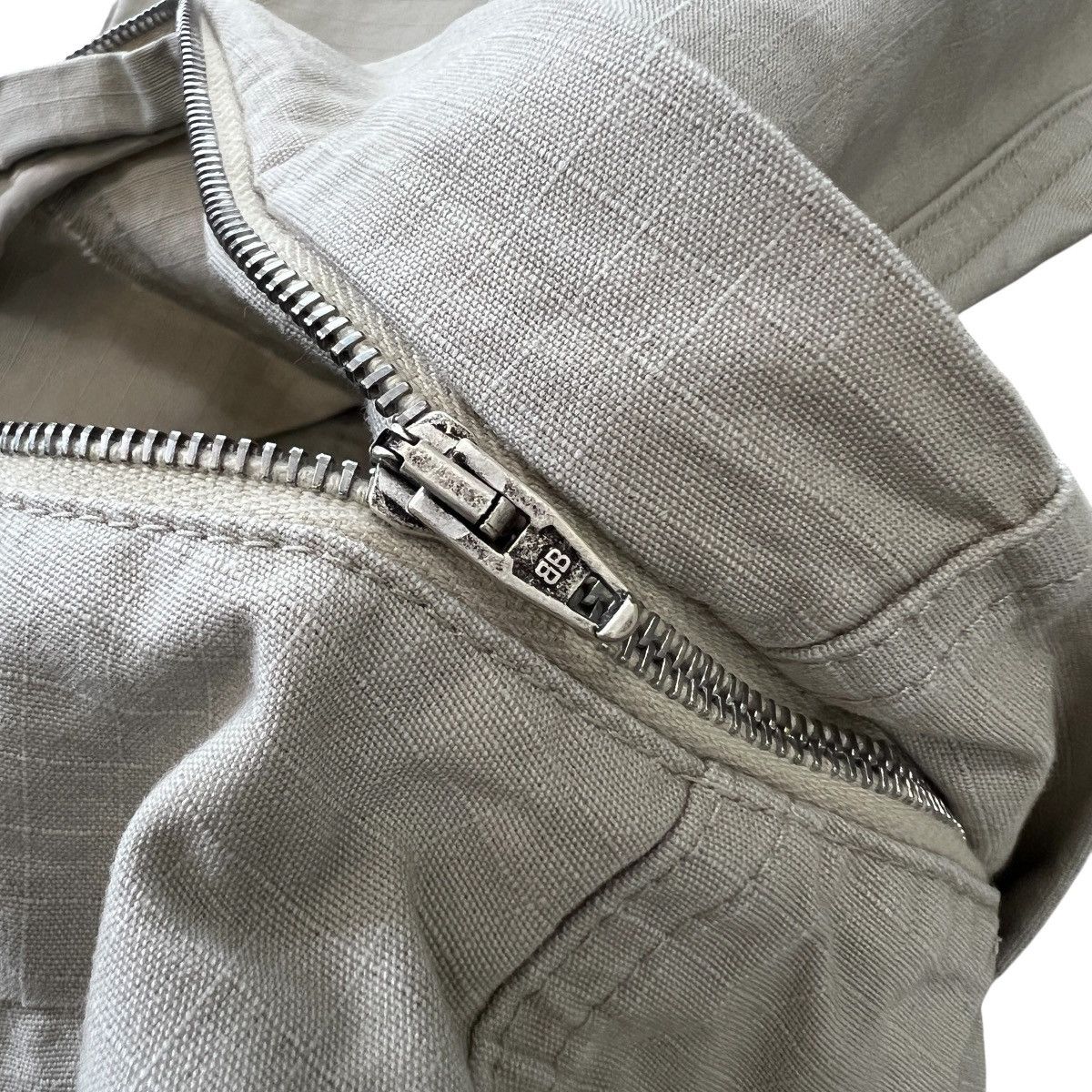 Balenciaga BALENCIAGA 2023AW Flared Convertible Zip-Off Cargo Pants Size US 38 / EU 54 - 2 Thumbnail