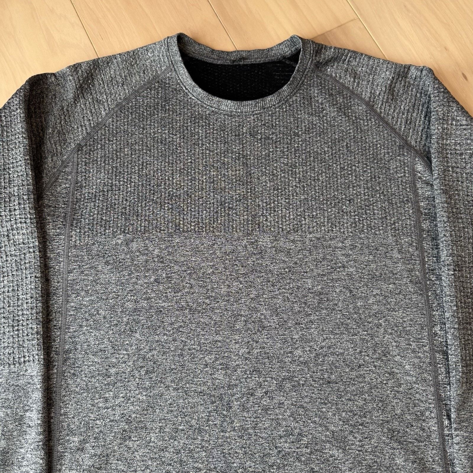 Lululemon Lululemon Engineered Warmth Crew L Gray Sweatshirt Size US L / EU 52-54 / 3 - 3 Thumbnail