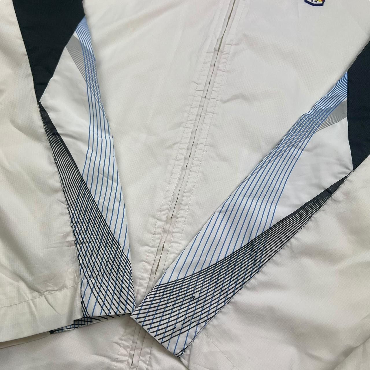 Nike Vintage Nike TN Laser Track Jacket - Large Size US L / EU 52-54 / 3 - 7 Thumbnail