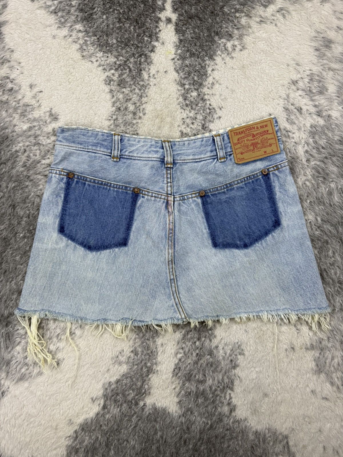 Beauty Beast × Japanese Brand × Vintage Vintage RNA Inc. Distressed Denim Skirt Size 30" / US 8 / IT 44 - 6 Thumbnail