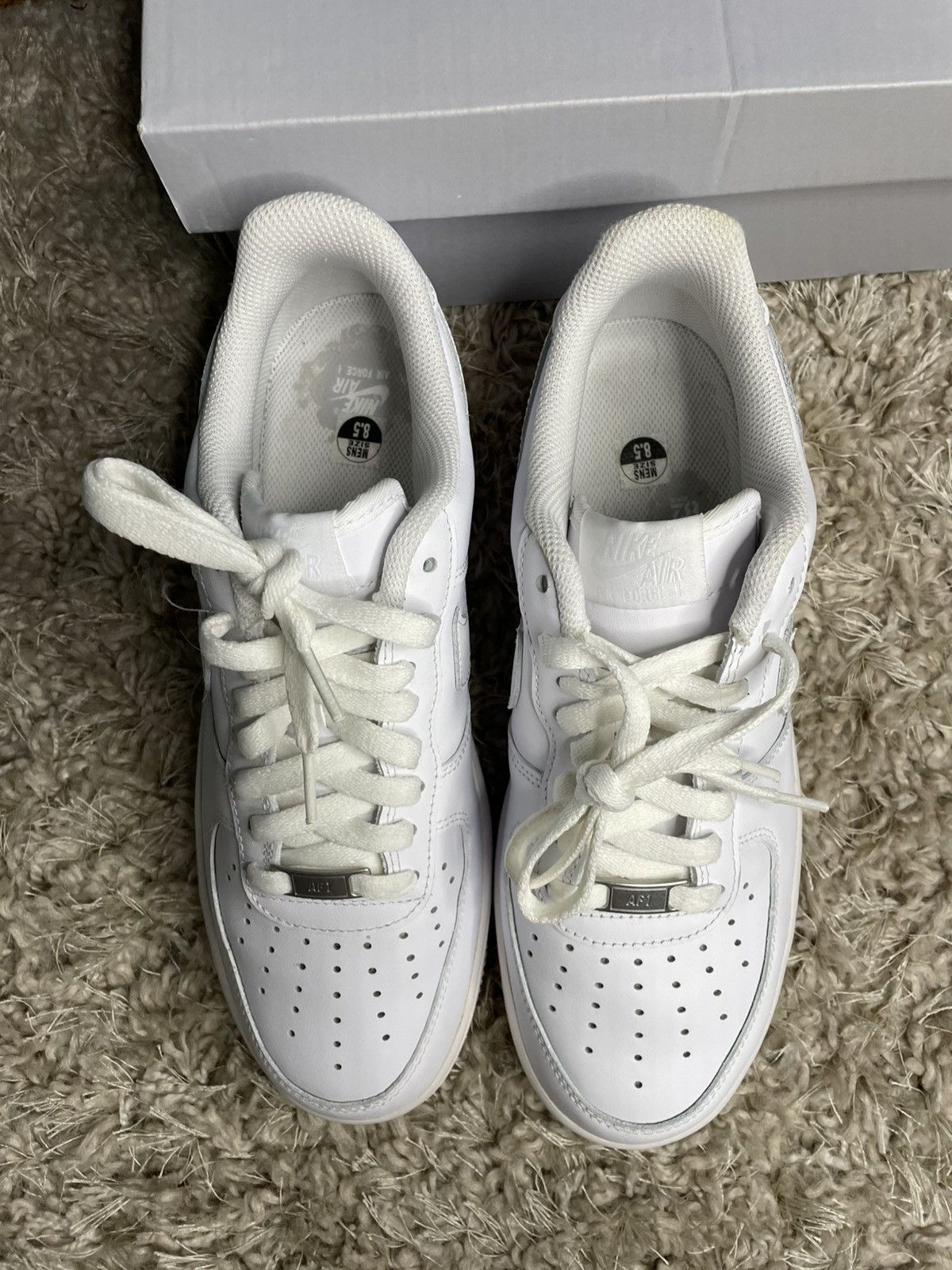 Nike Air Force 1 Triple White Size US 8.5 / EU 41-42 - 5 Thumbnail