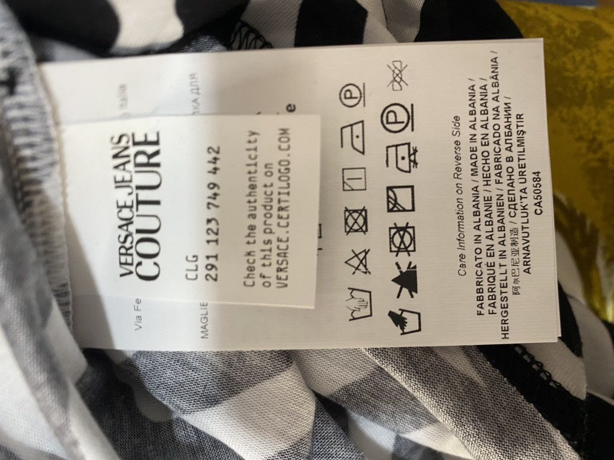 Versace Jeans Couture Versace Jeans Culture Zebra Print T-shirt, size XXL, black Size US XXL / EU 58 / 5 - 10 Thumbnail