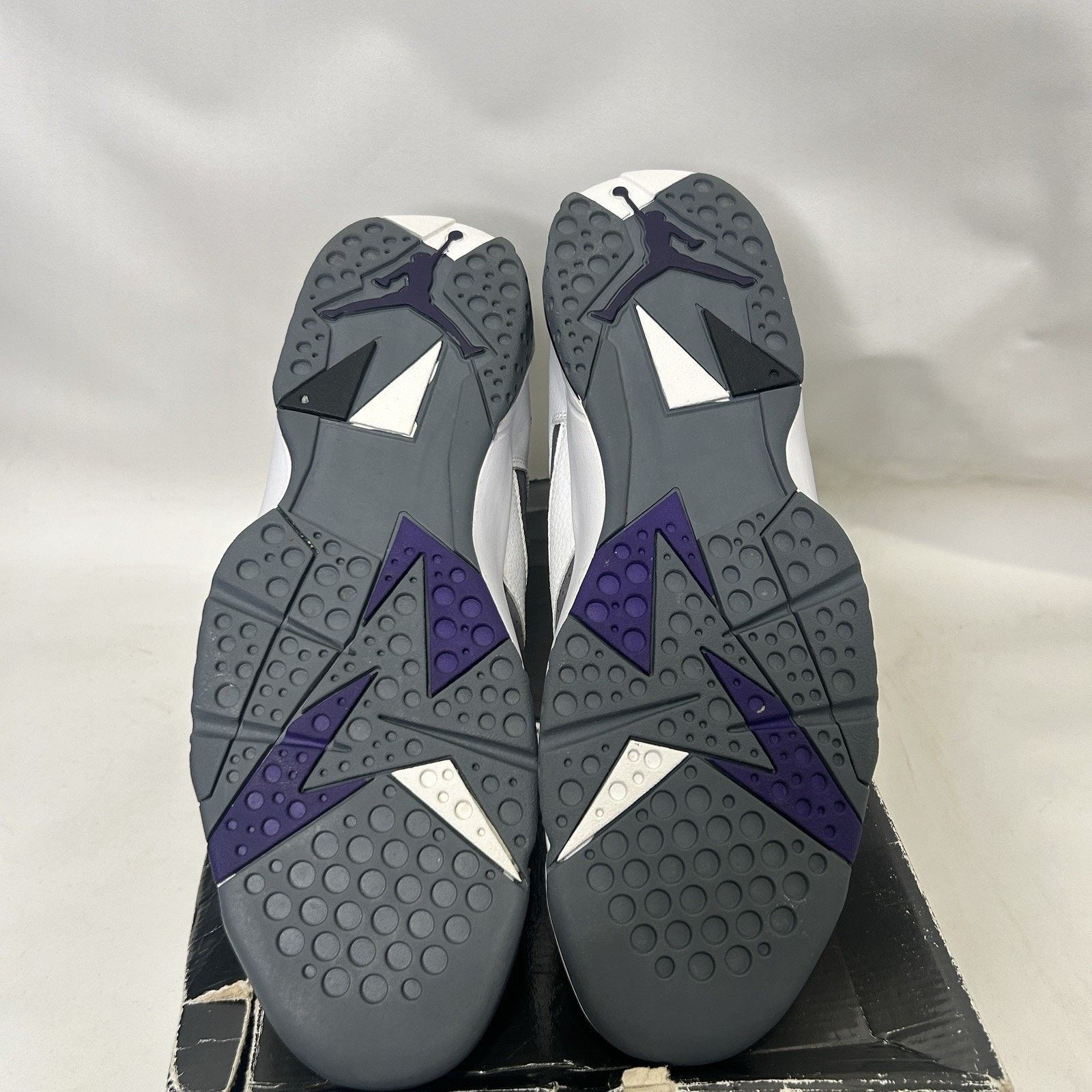 Jordan Brand Nike Air Jordan 7 VII Retro “Flint Grey Purple” (2006) Size US 13 / EU 46 - 7 Thumbnail