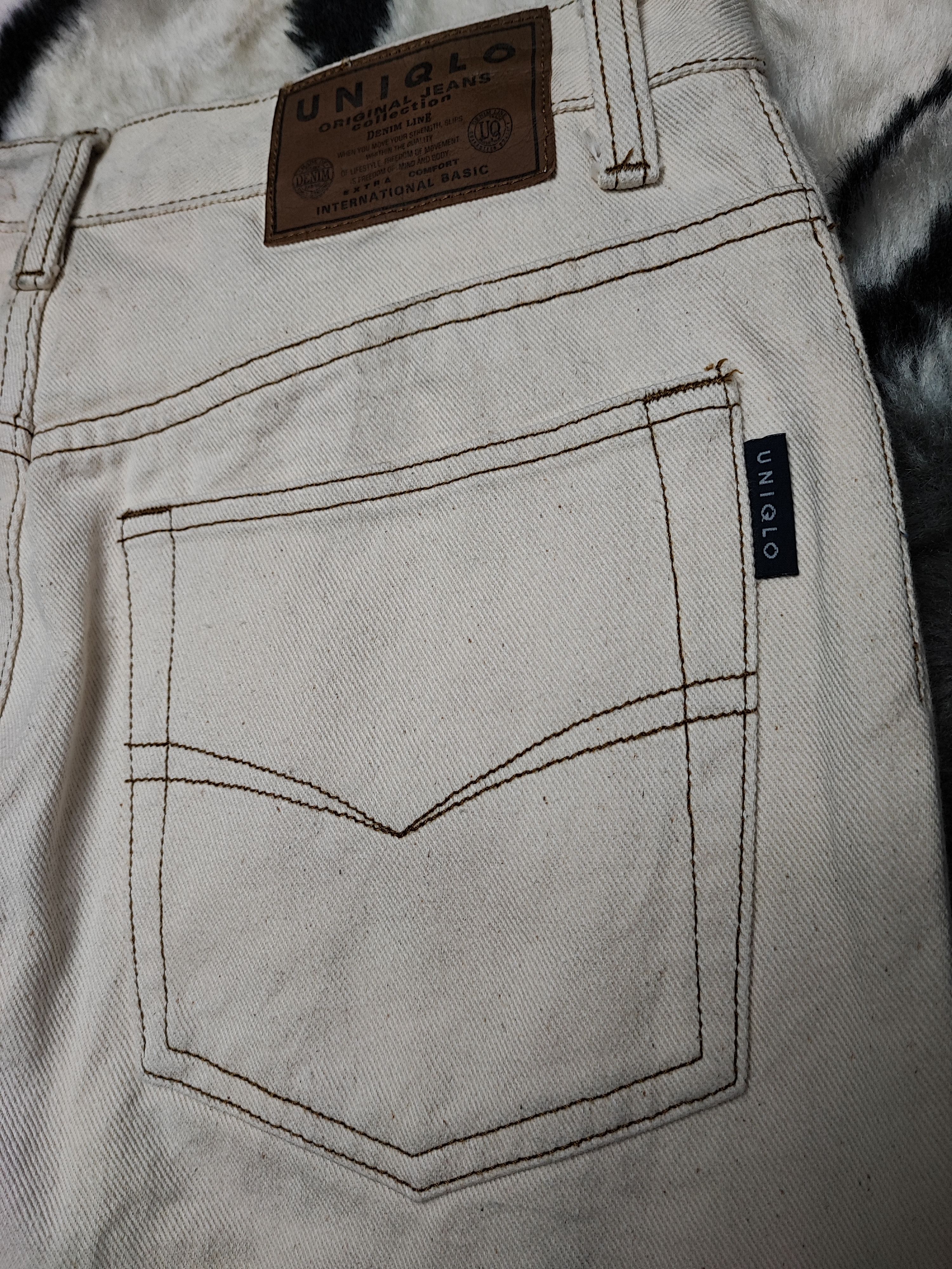 Japanese Brand × Uniqlo × Vintage Vintage Japanese Uniqlo Jeans Size US 31 - 18 Thumbnail
