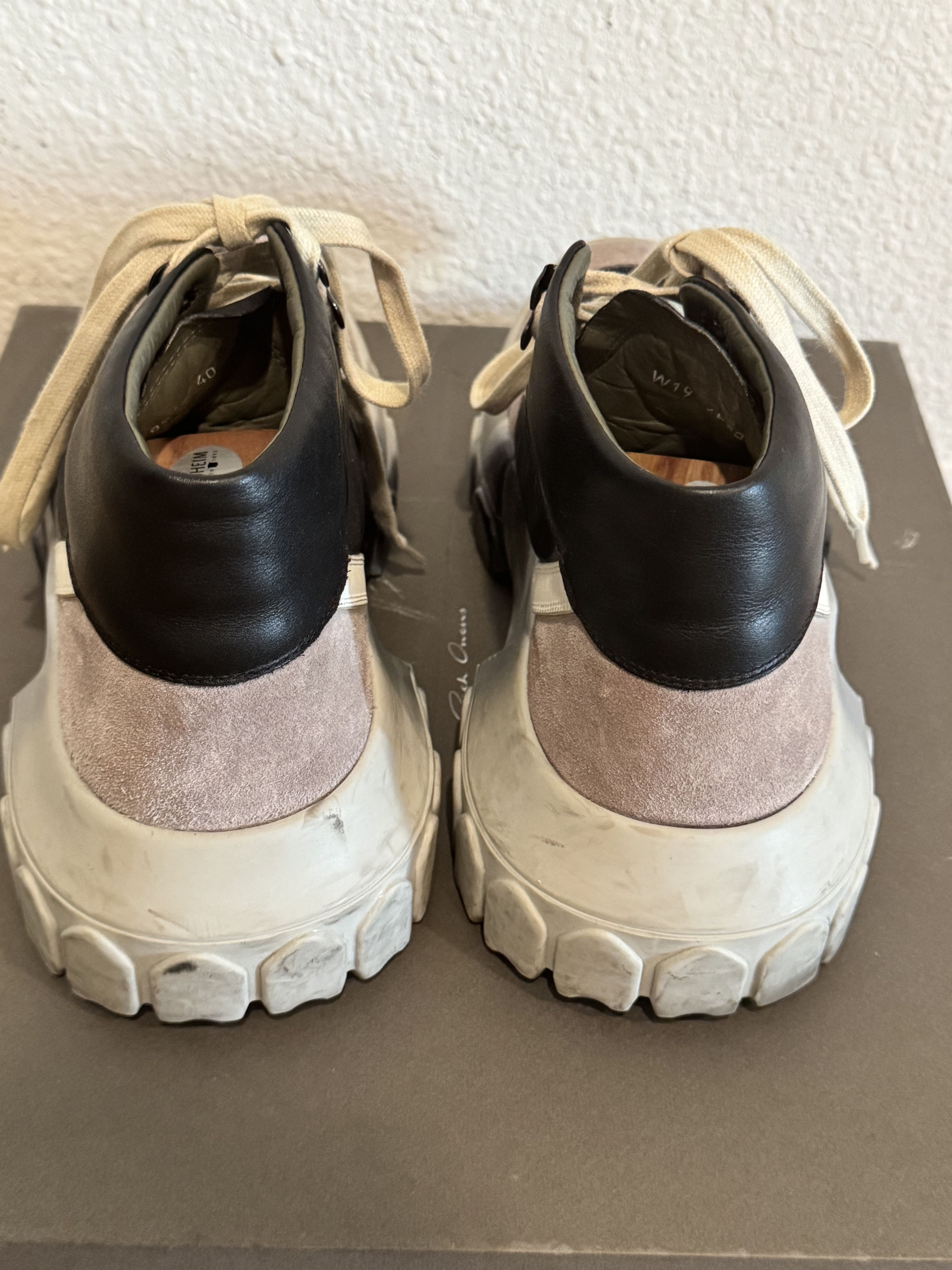 Rick Owens RICK OWENS LARRY LACE UP TRACTOR SNEAKERS Size US 7 / EU 40 - 7 Thumbnail