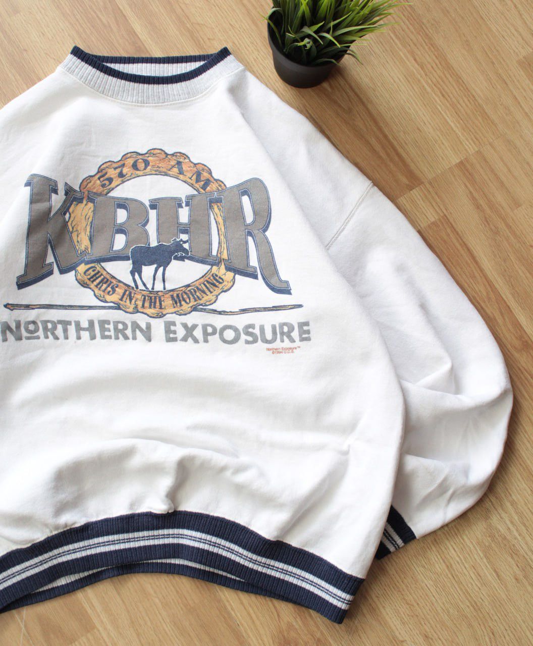 Vintage 🔥 1994 Northern Exposure KBHR Vintage Sweatshirt Pullover Size US M / EU 48-50 / 2 - 2 Thumbnail