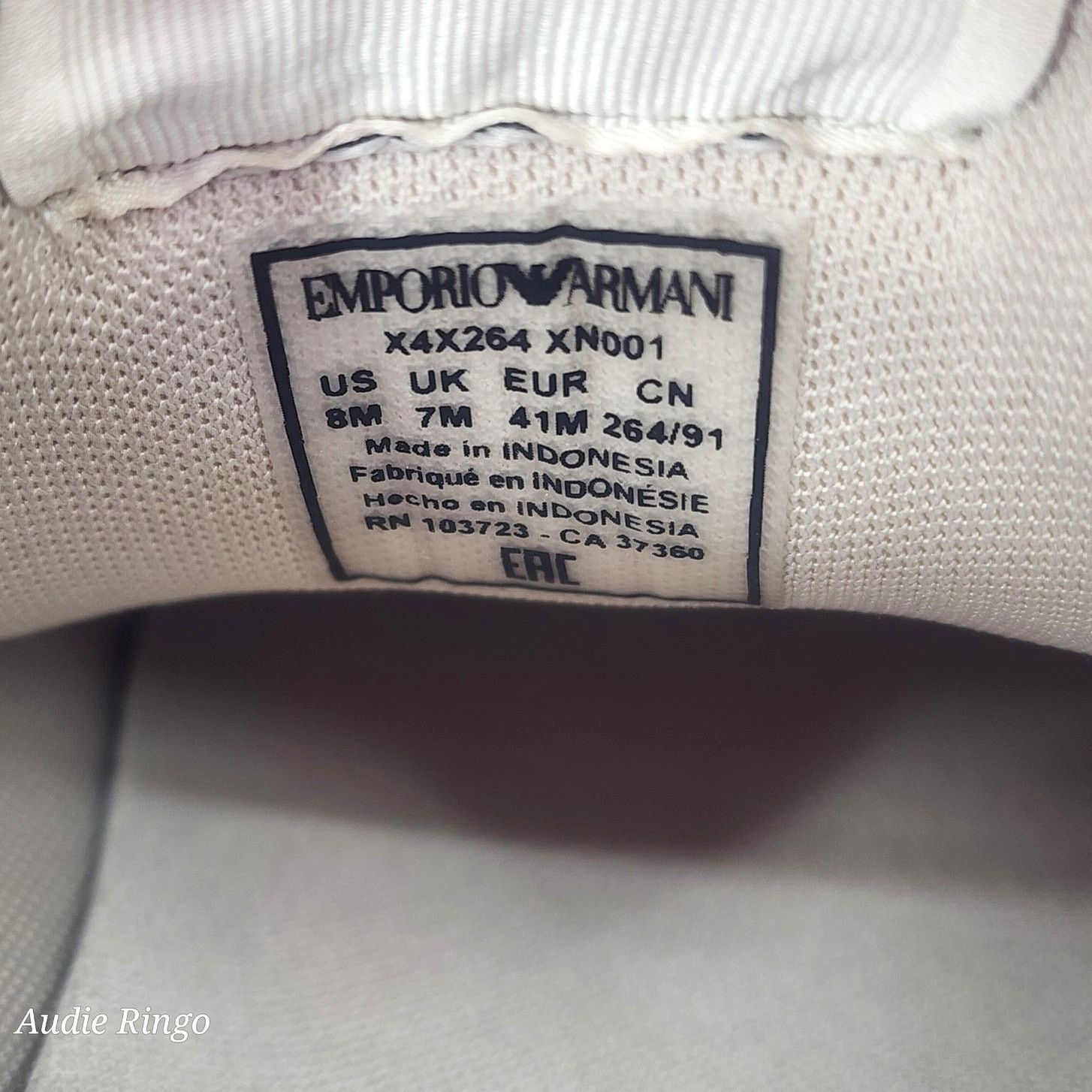 Emporio Armani Emporio Armani Beige Leather Low-Top Sneakers 41 Size US 8 / EU 41 - 2 Thumbnail