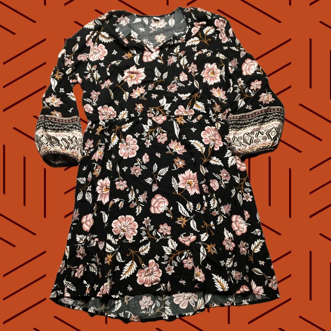 Old Navy Old Navy Dress Womens XL Black Floral V-Neck 3/4 Sleeve Fit Flare Boho Size XL / US 12-14 / IT 48-50 - 1 Thumbnail