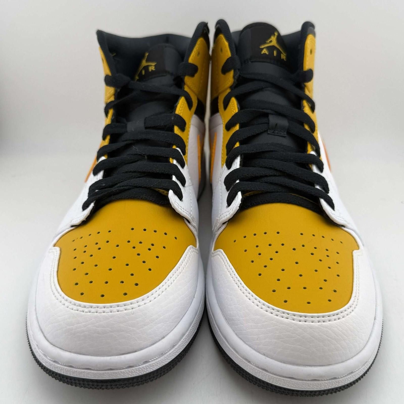 Nike Air Jordan 1 Mid University Gold 9.5 New with Box 554724-170 Size US 9.5 / EU 42-43 - 3 Thumbnail