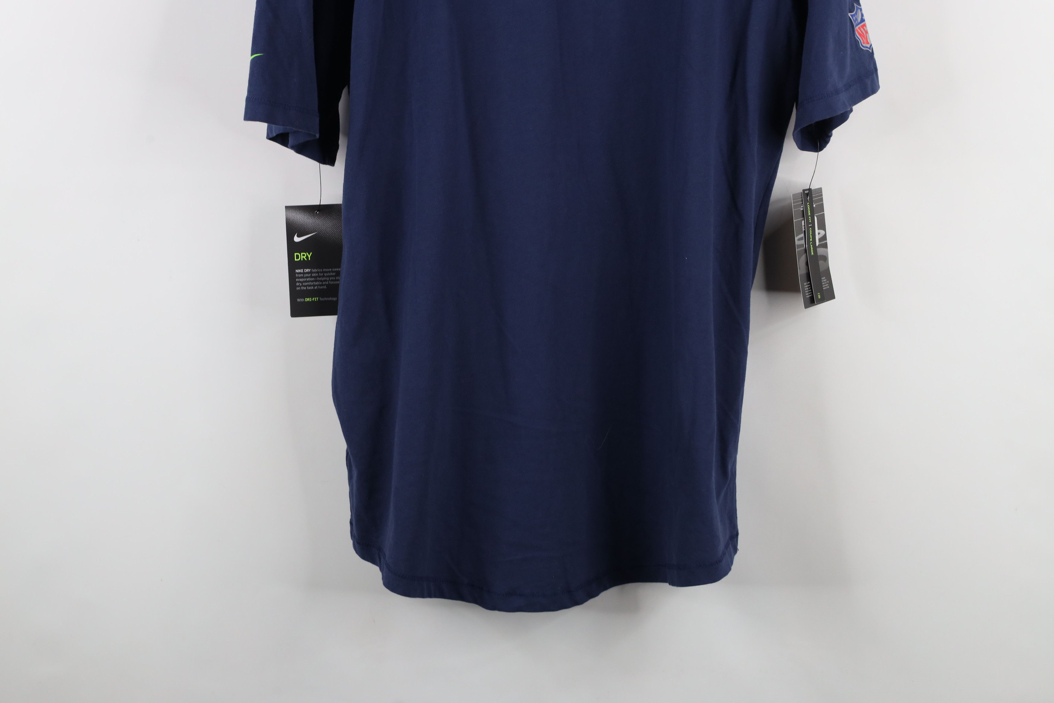 Nike × Vintage New Nike On Field Seahawks Football Hoodie Hooded T-Shirt Size US M / EU 48-50 / 2 - 16 Thumbnail