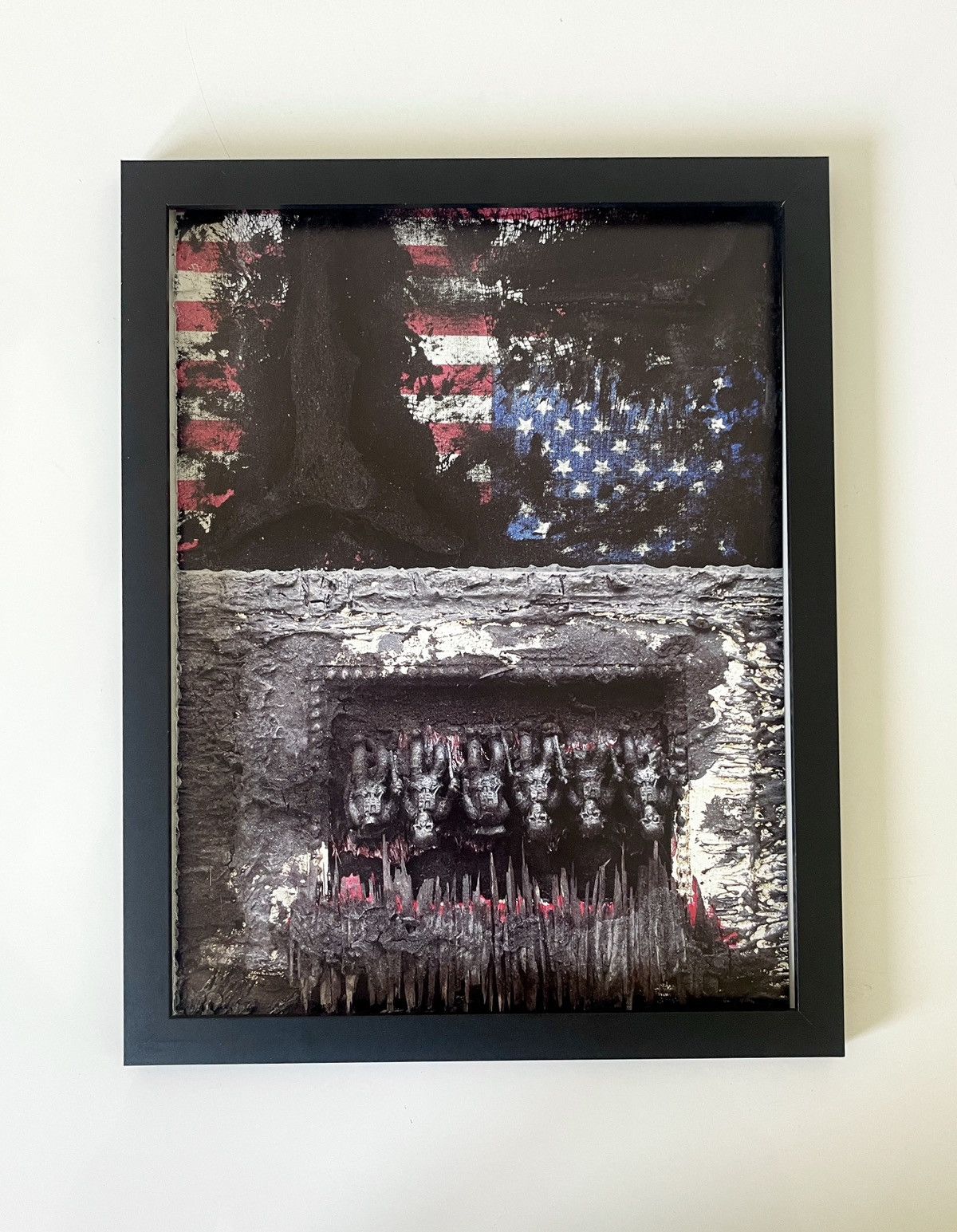 Chrome Hearts × Vintage Chrome Hearts America flag photography framed 9x11 Size ONE SIZE - 1 Thumbnail