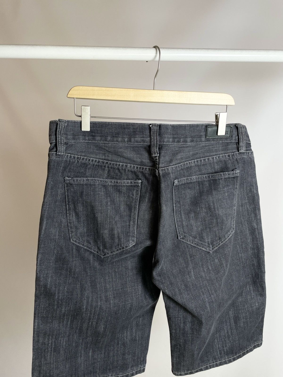 Ecko Unltd. × Fubu × JNCO RARE 🕶️ Marc Ecko Unltd black Jeans Shorts denim jorts Size US 34 / EU 50 - 6 Thumbnail