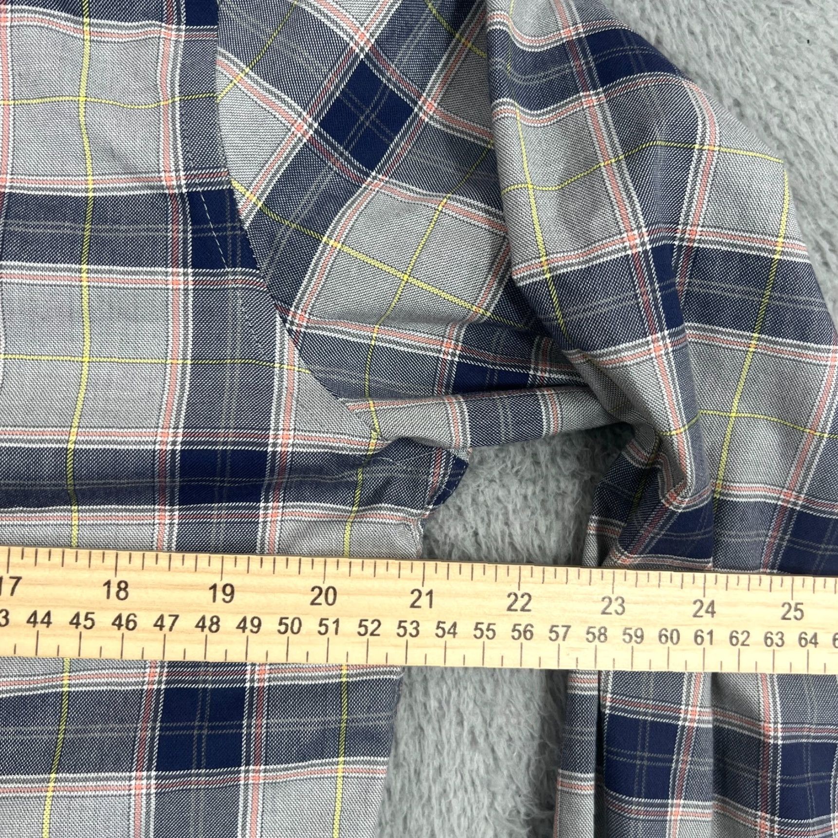 Vintage Twillory Shirt Mens M Untuckable Button Front Blue Gray Plaid Tailored Fit Casual Classic Preppy 90s Size US M / EU 48-50 / 2 - 4 Thumbnail