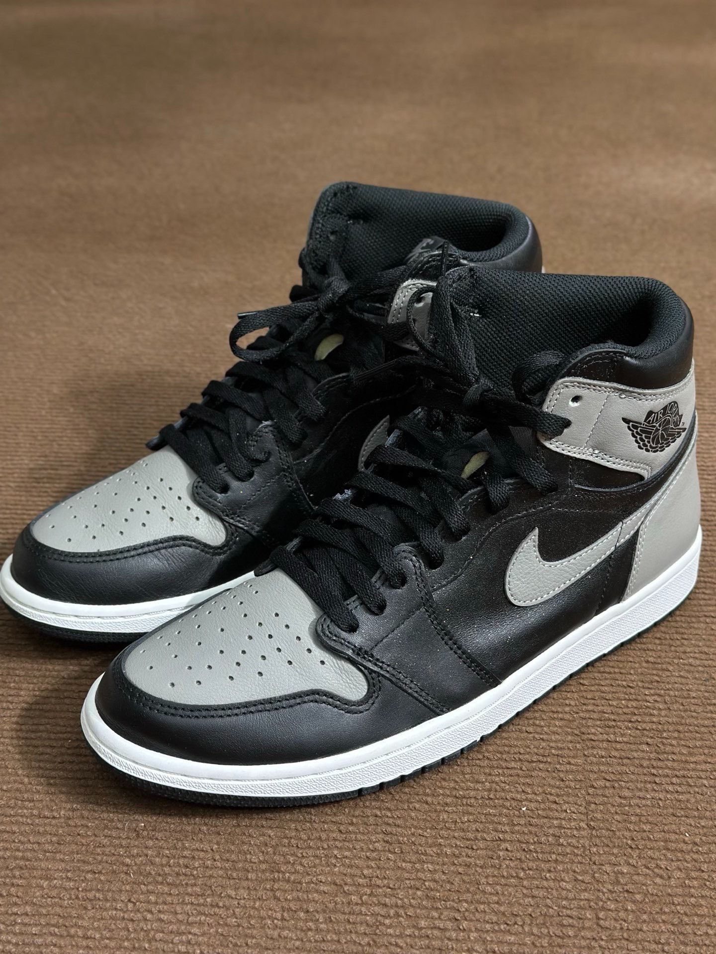 Nike Nike Retro Black Lowtop Sneakers 18 Men Size US 10 / EU 43 - 1 Thumbnail