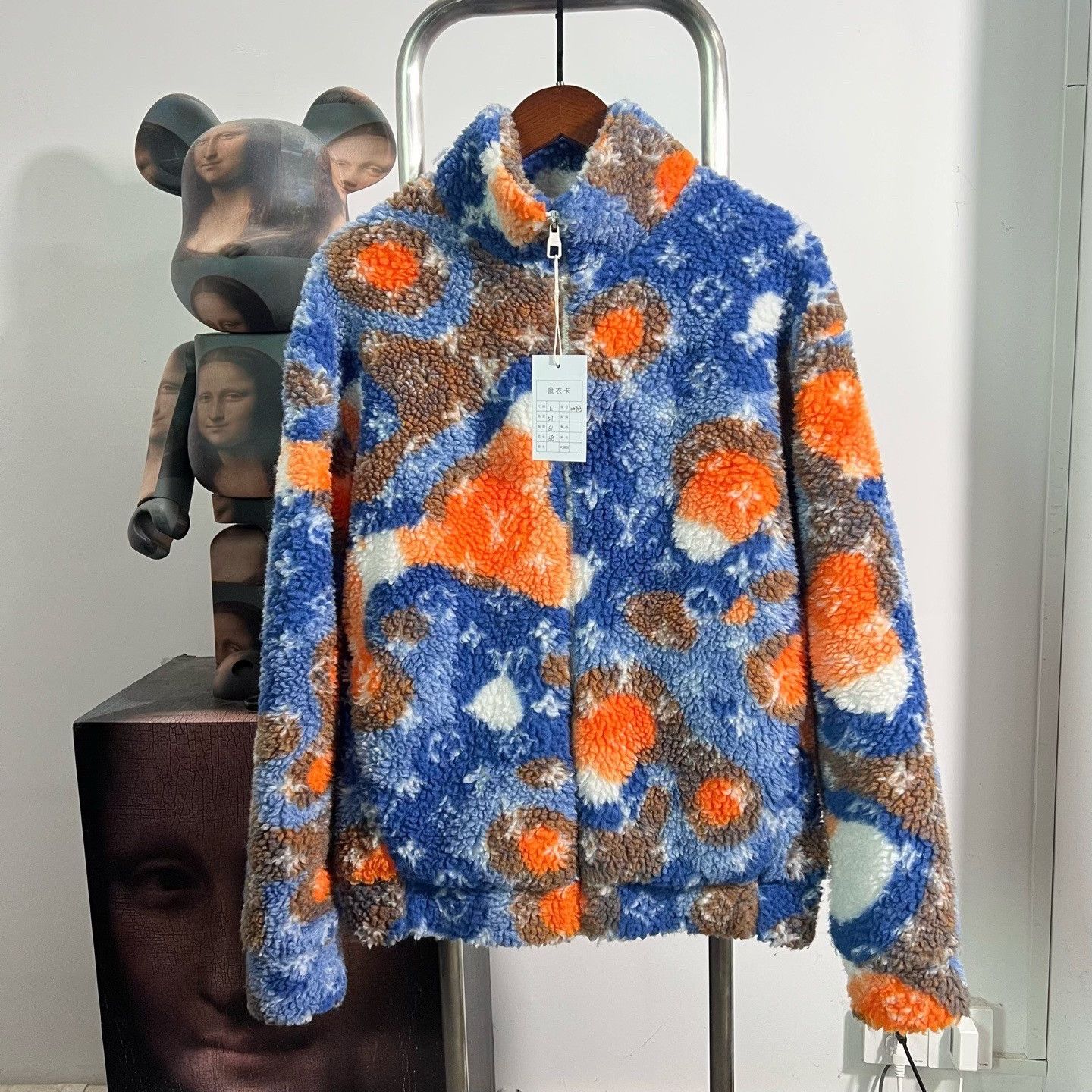 Louis Vuitton Louis Vuitton Jacket S Women Size S / US 4 / IT 40 - 1 Thumbnail