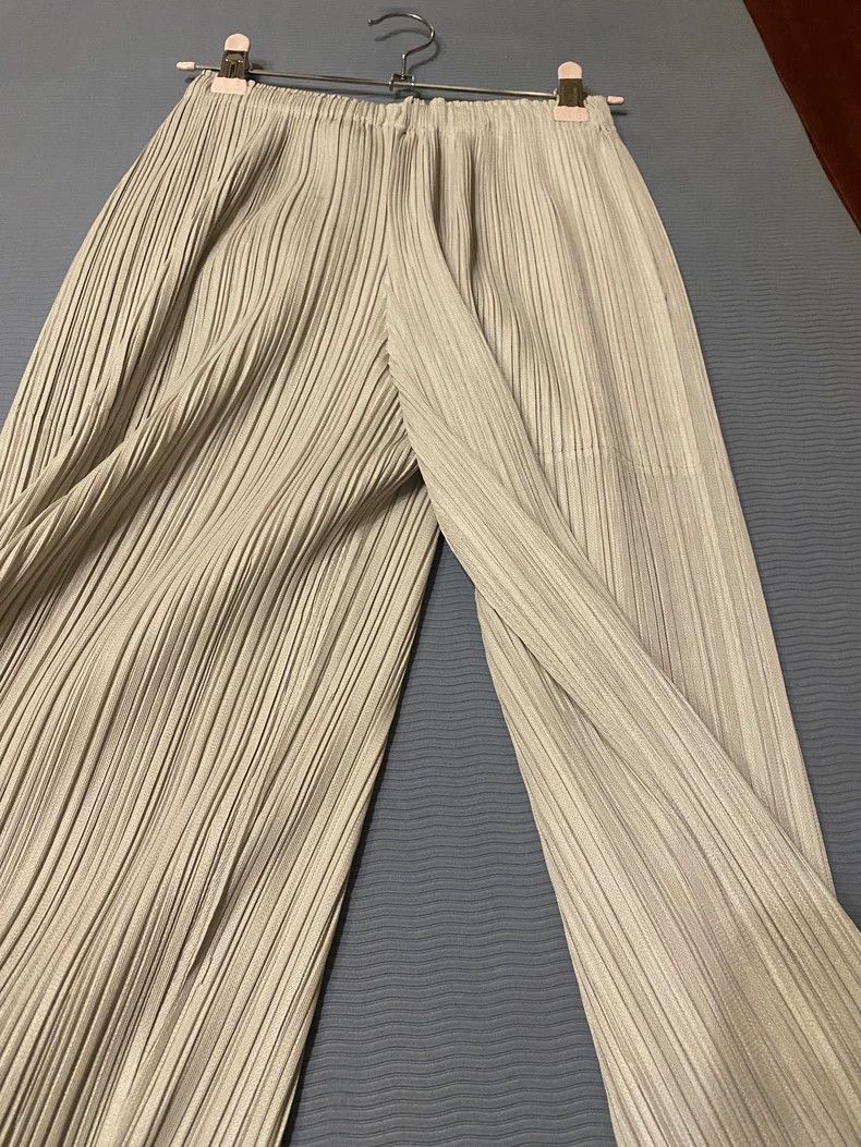 Issey Miyake Issey Miyake White pleated pants Size 25" / US 0 / IT 36 - 4 Thumbnail
