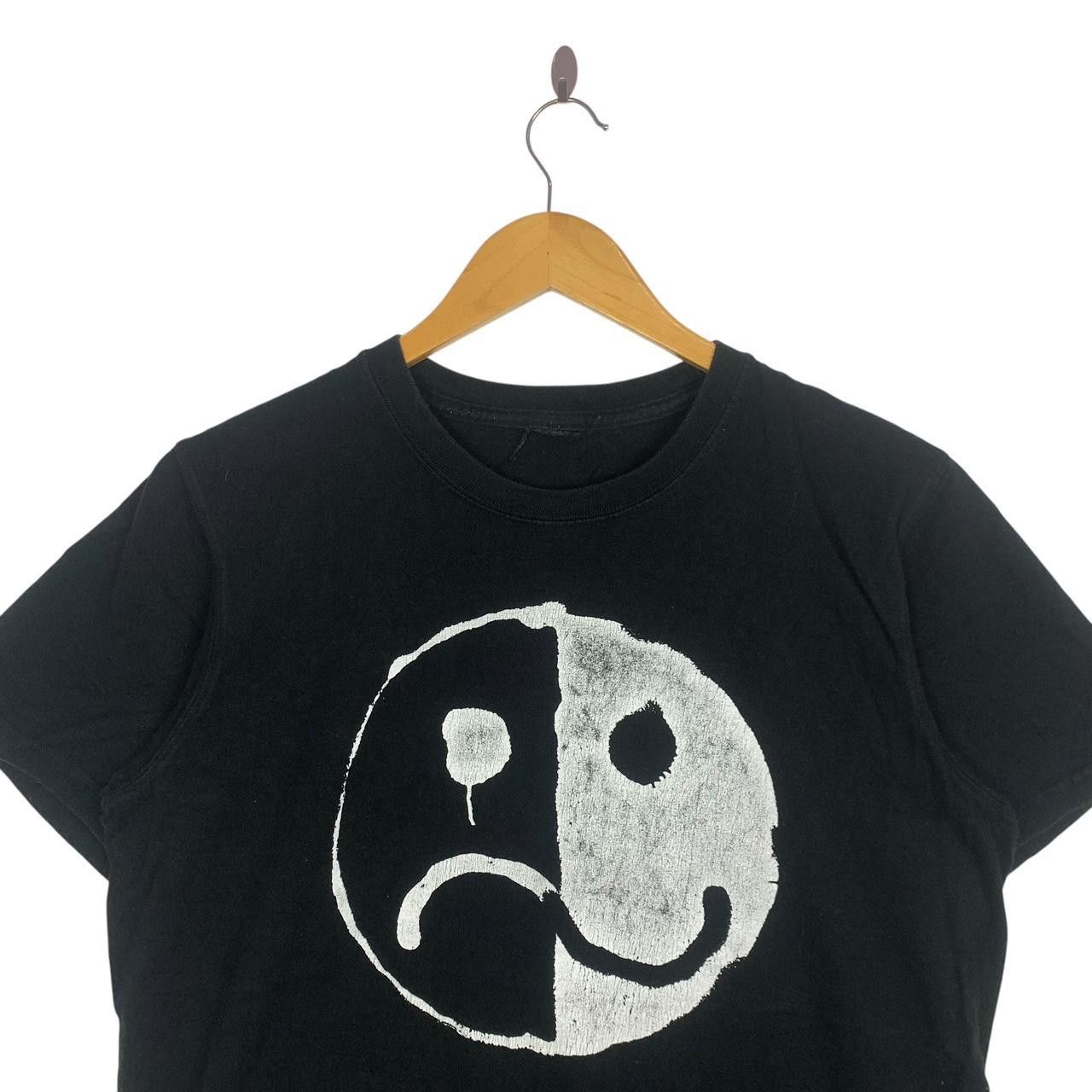 Other FALL OUT BOY Folie A Deux Japan Tour Album Promo Tee Shirt Size S / US 4 / IT 40 - 2 Thumbnail