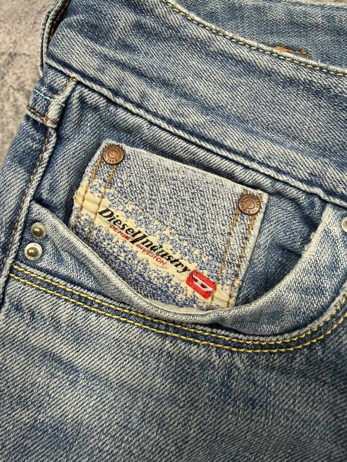 Diesel Diesel vintage flared jeans Size 27" / US 4 / IT 40 - 7 Thumbnail