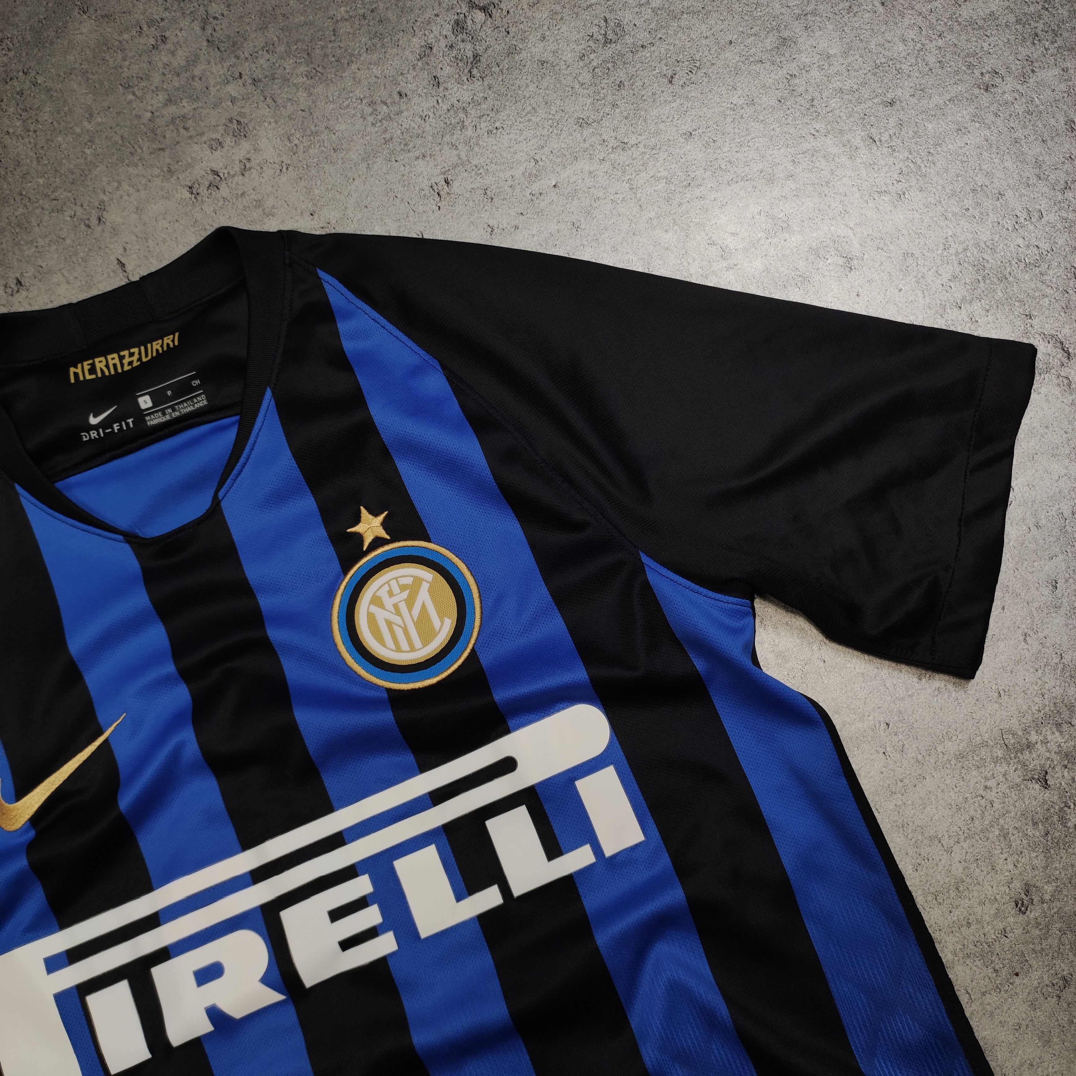 Nike RARE Soccer Football Jersey Internazionale 2019 Home Jersey Size US S / EU 44-46 / 1 - 4 Thumbnail