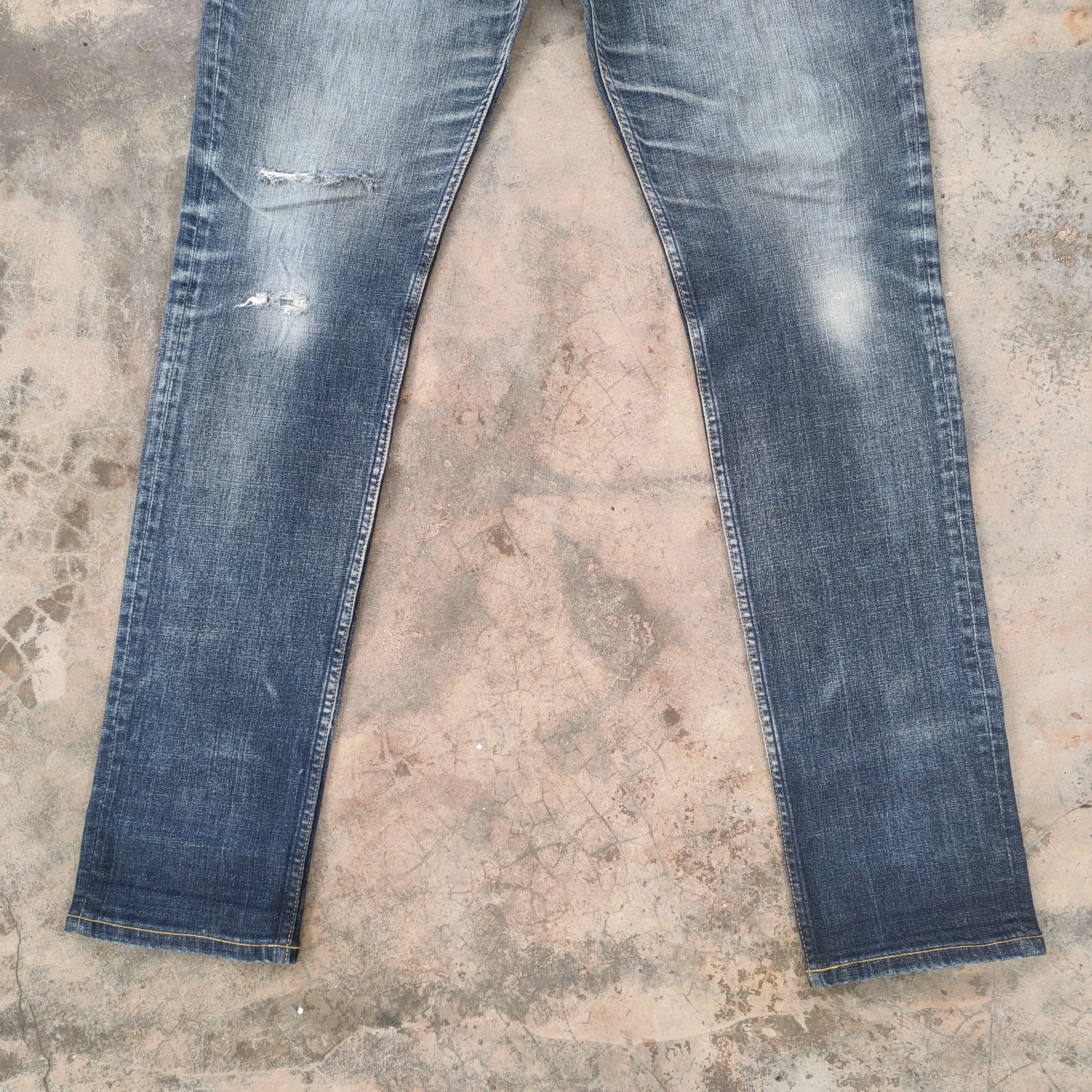 Japanese Brand VINTAGE JAPANESE SKINNY RIPPED FADED JEAN DENIM PANTS Size US 31 - 4 Thumbnail