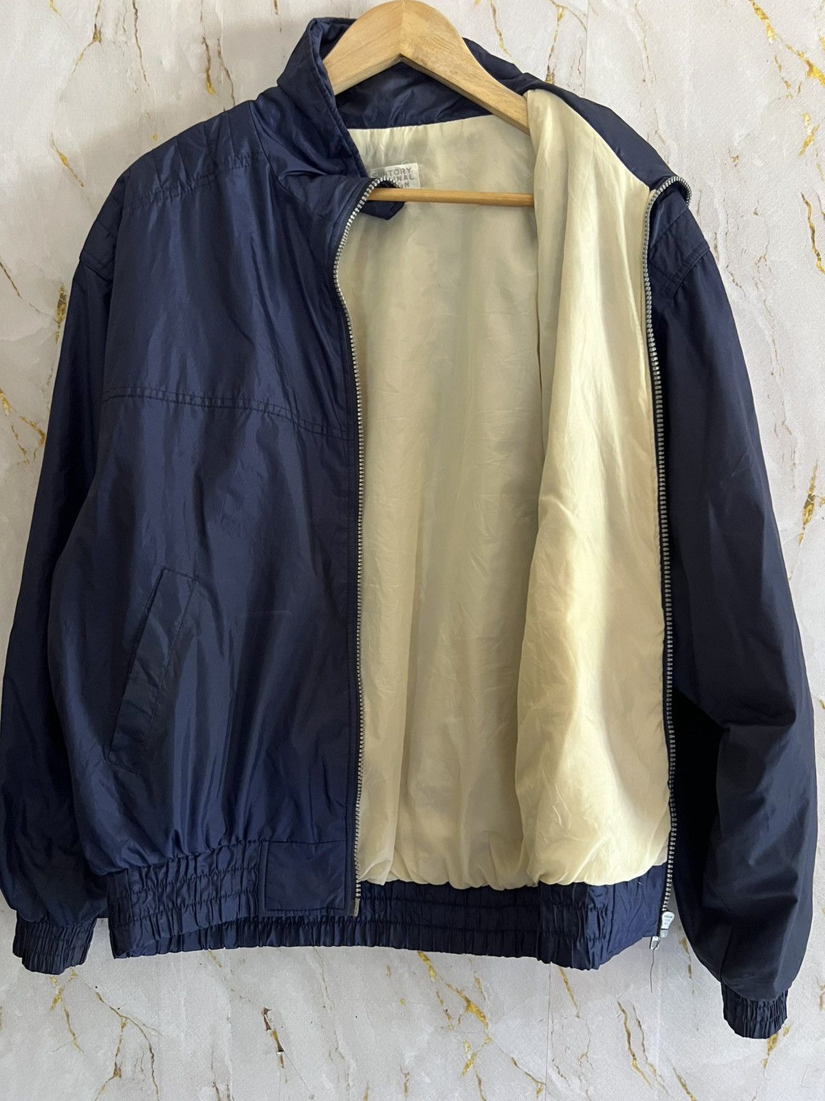 Vintage Suntory Boss Coffee Zipper Jacket – Rare Collectible