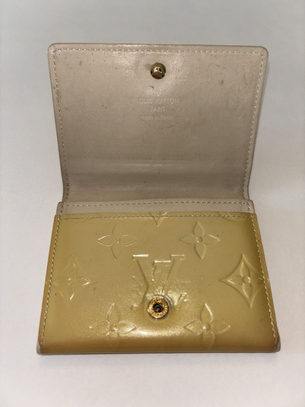 Louis Vuitton Louis Vuitton Vernis Yellow Card Case Size ONE SIZE - 2 Thumbnail