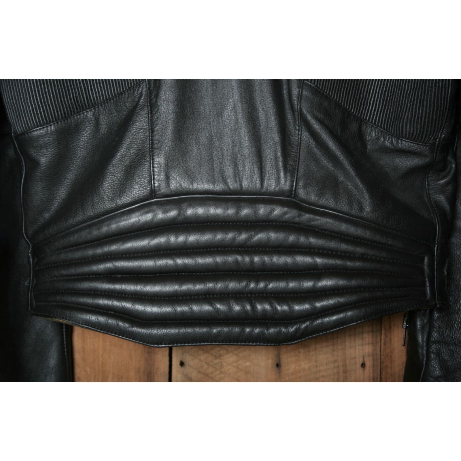 Ben Sherman VINTAGE Bermans Leather Jacket Mens BERMANS Ribbed Stretch Quilt Lined Insulated Zip Sz. 42 Black Motorcycle Jacket Size US XS / EU 42 / 0 - 7 Thumbnail