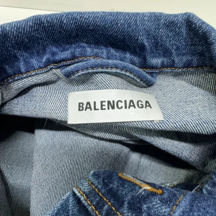 Balenciaga Balenciaga Logo Printed Denim Jacket for Women 0079-2507 Size S / US 4 / IT 40 - 6 Thumbnail