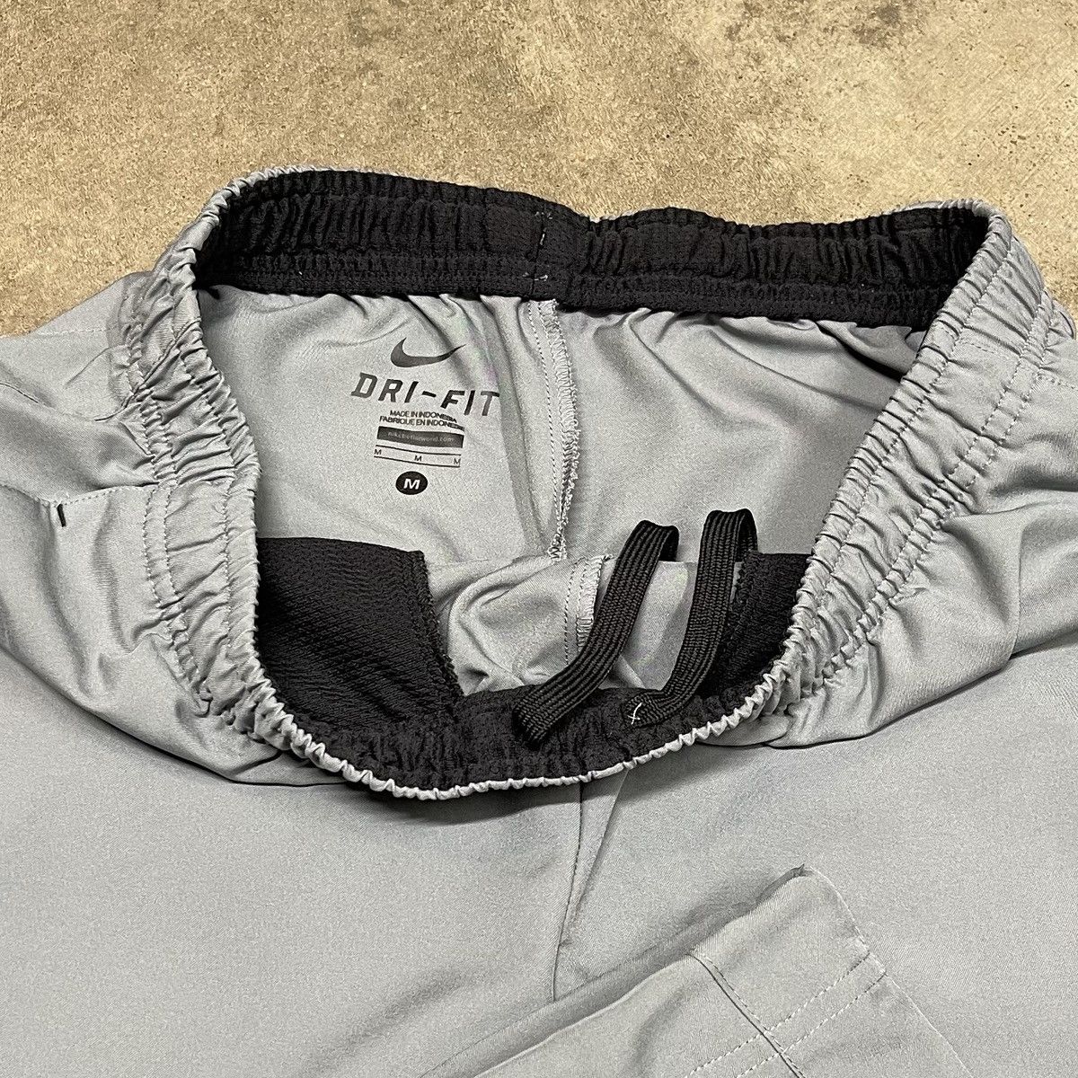 Nike Nike Y2K Gray Baggy Warm Up Track Pants Size US 32 / EU 48 - 6 Thumbnail