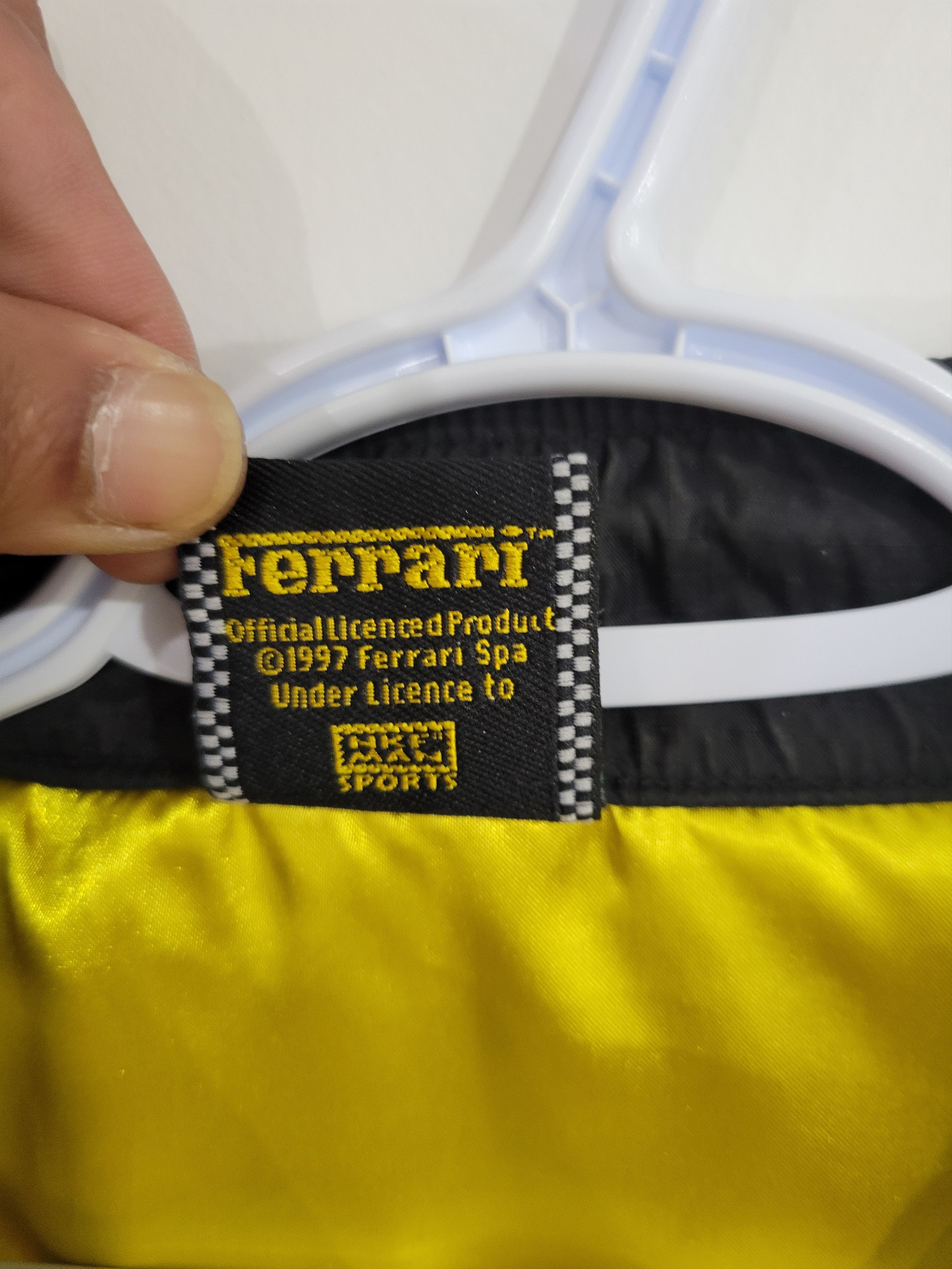 Ferrari Ferrari Racing Jacket Magnetti Merilli Formula 1 Marlboro Size US S / EU 44-46 / 1 - 12 Thumbnail