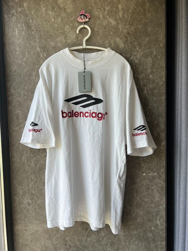 Balenciaga Balenciaga 3B Short Sleeve T-shirt XS Size US XS / EU 42 / 0 - 1 Thumbnail
